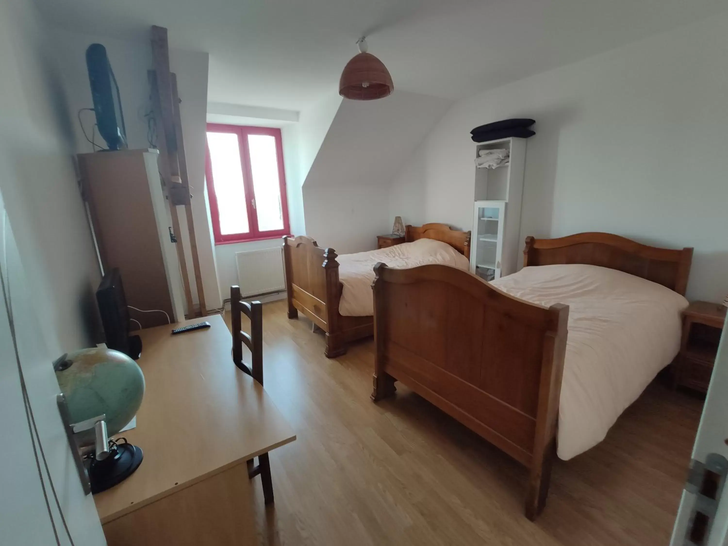 Twin Room in bienvenue chez Joëlle et André au 207 Twin Room in bienvenue chez Joëlle et André au 207