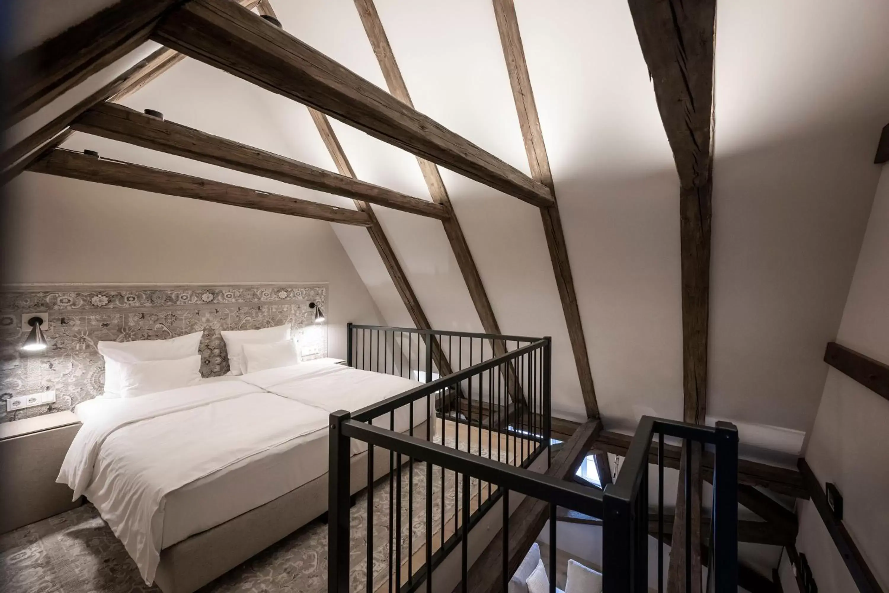 Deluxe Suite in HOTEL & SPA Goldene Rose Deluxe Suite in HOTEL & SPA Goldene Rose