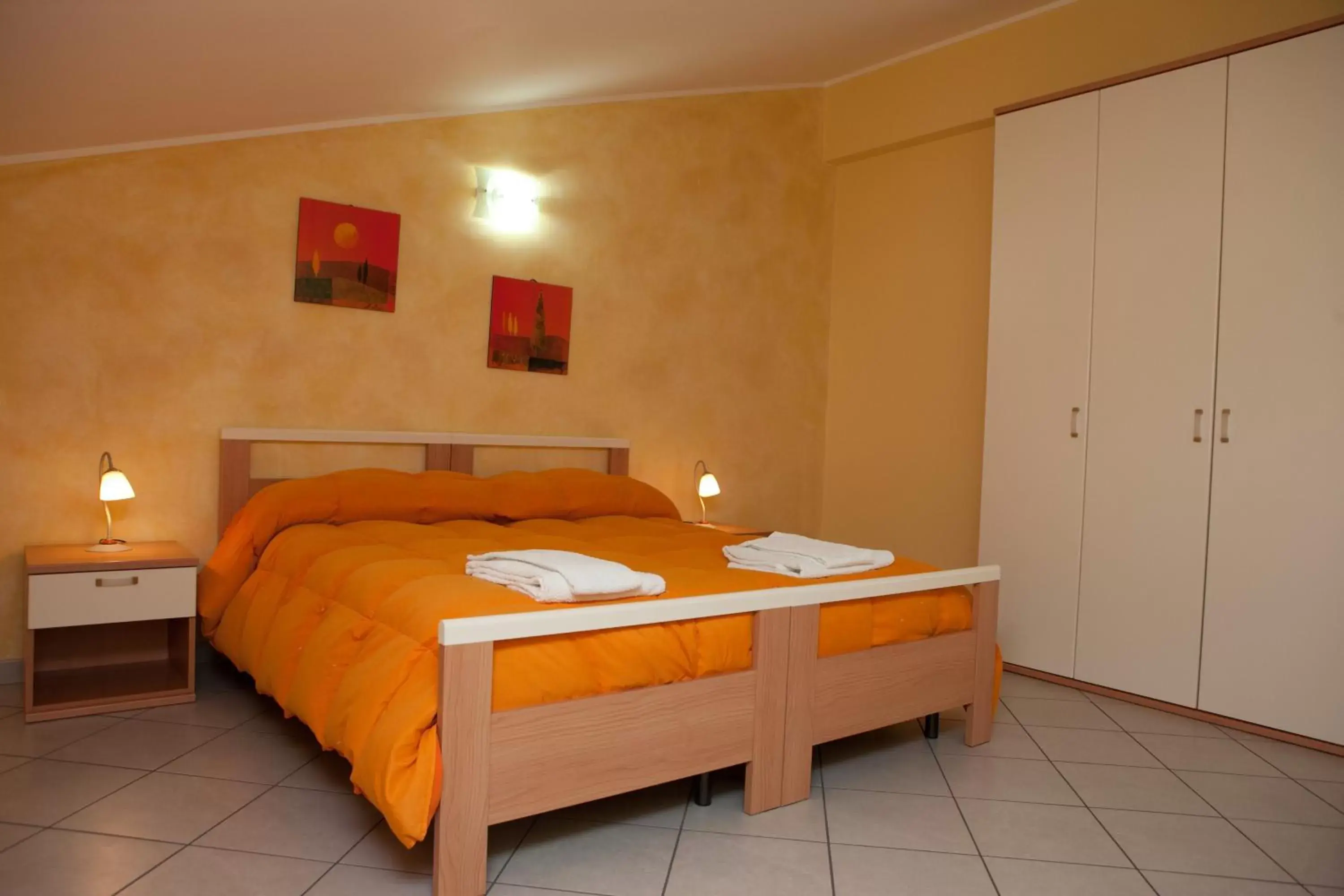 Three-Bedroom Apartment in B&B Casa Mauro Three-Bedroom Apartment in B&B Casa Mauro