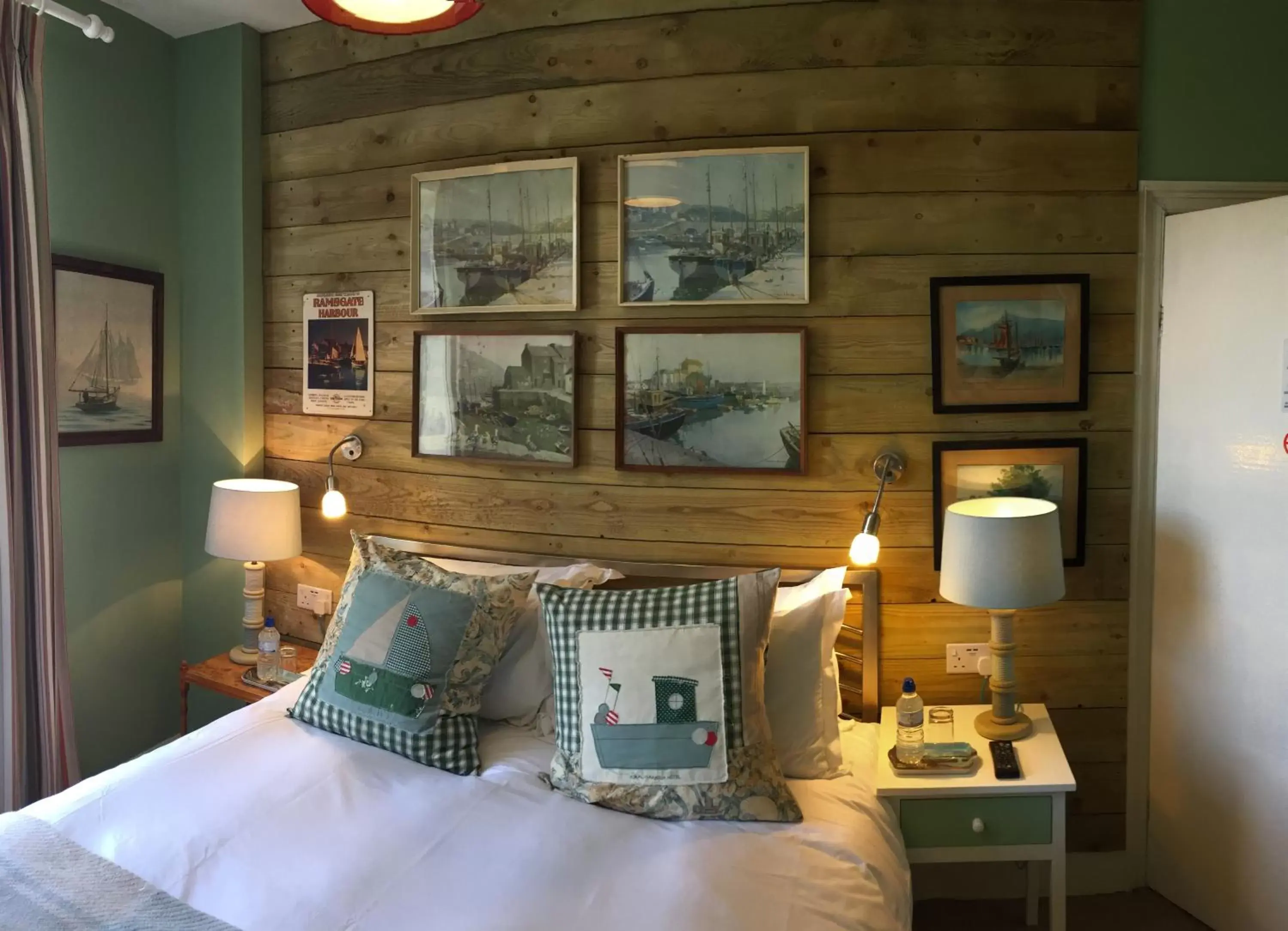 Double Room with Garden View in The Royal Harbour Hotel Double Room with Garden View in The Royal Harbour Hotel