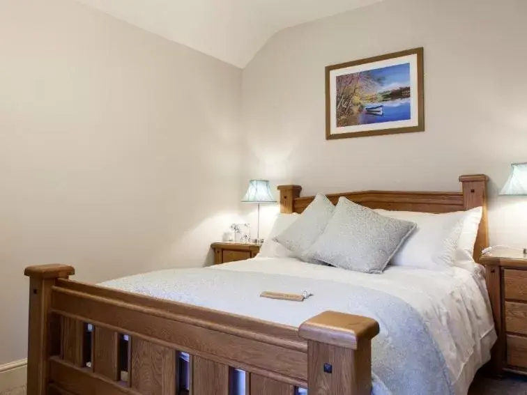 Double Room with Private Bathroom - single occupancy in Parkers House Bed & Breakfast Double Room with Private Bathroom - single occupancy in Parkers House Bed & Breakfast