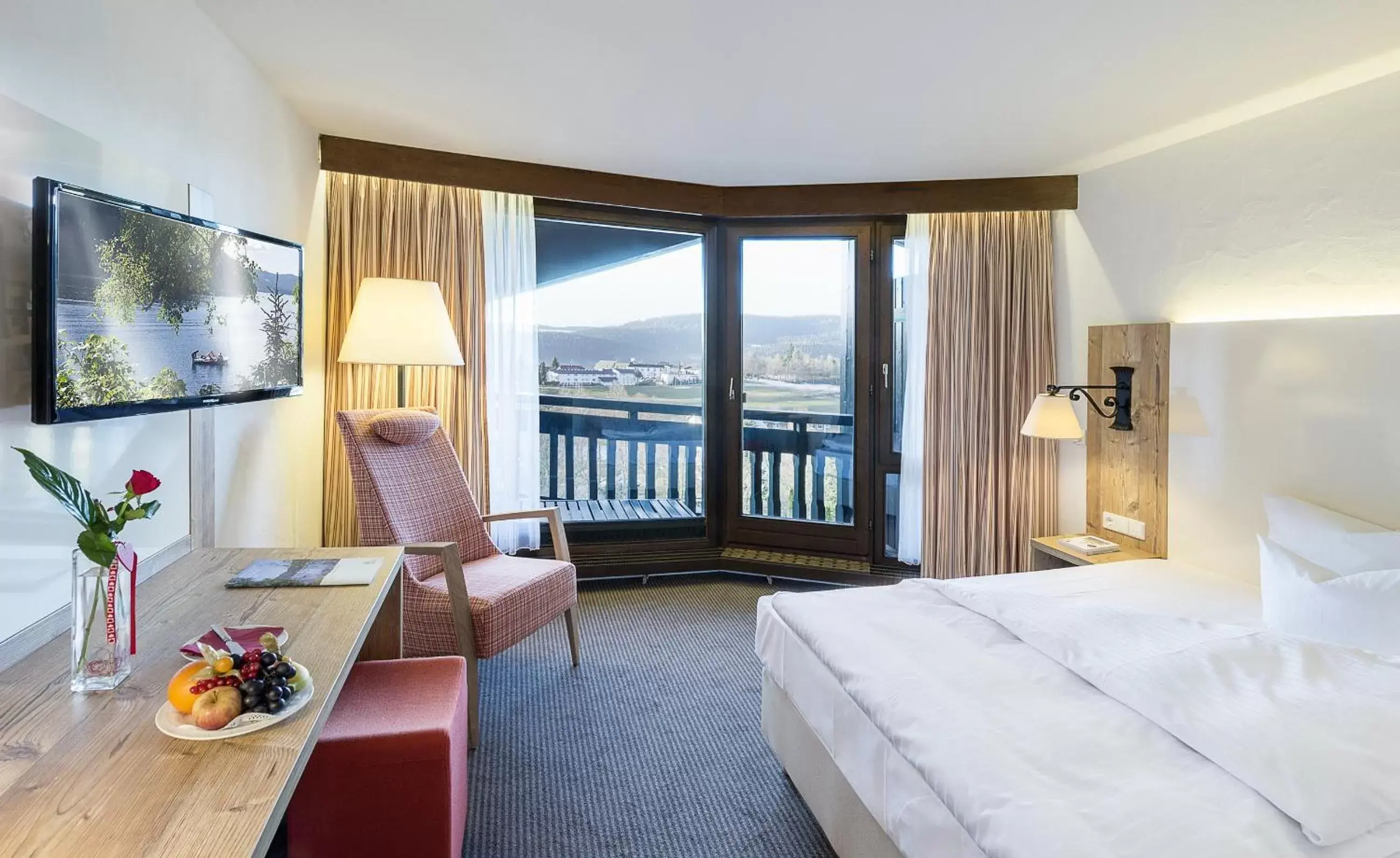 Comfort Single Room - single occupancy - South Side in Hotel Vier Jahreszeiten am Schluchsee Comfort Single Room - single occupancy - South Side in Hotel Vier Jahreszeiten am Schluchsee