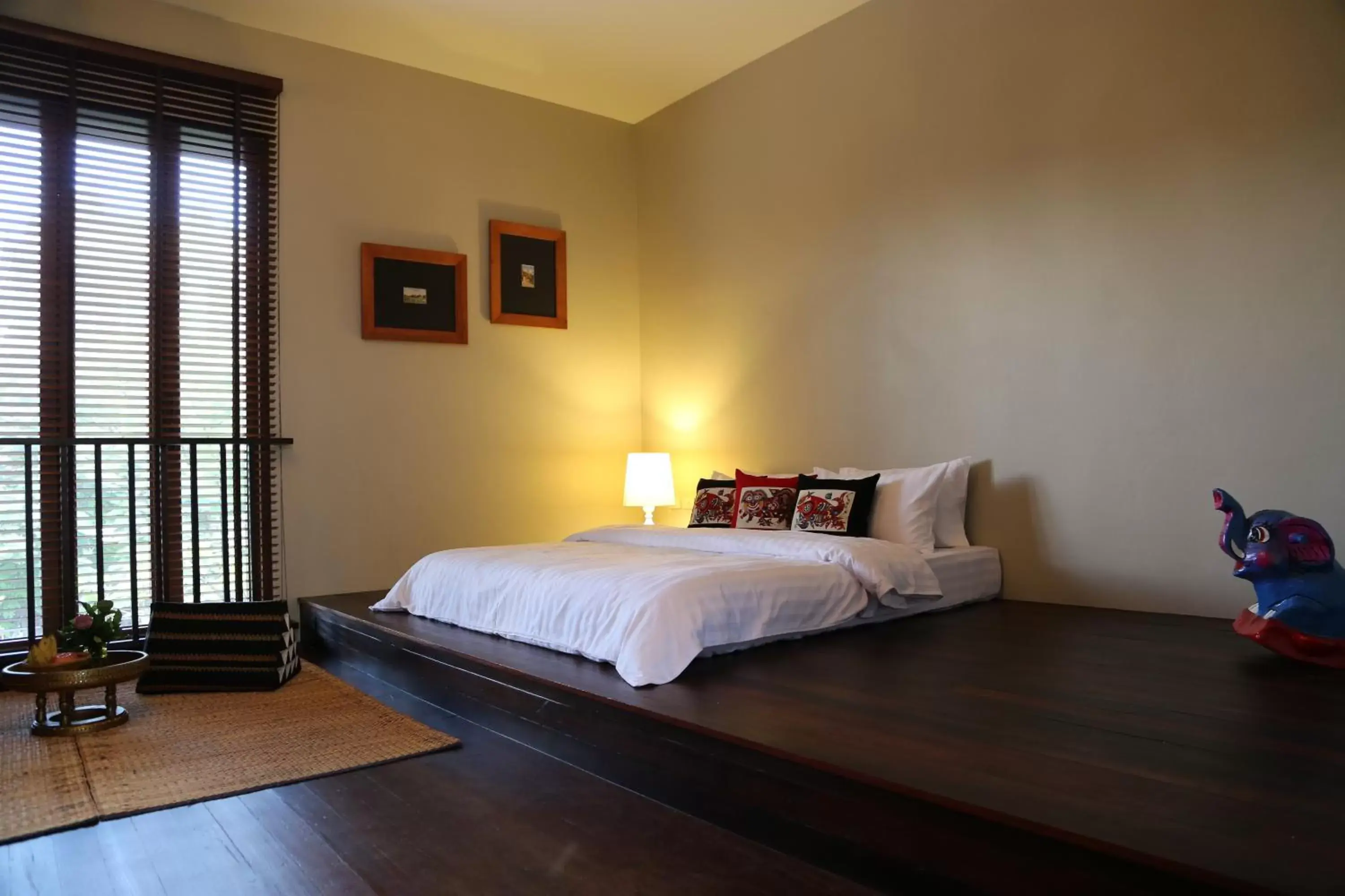 Family Deluxe Canal View in Villa Bangkok Family Deluxe Canal View in Villa Bangkok