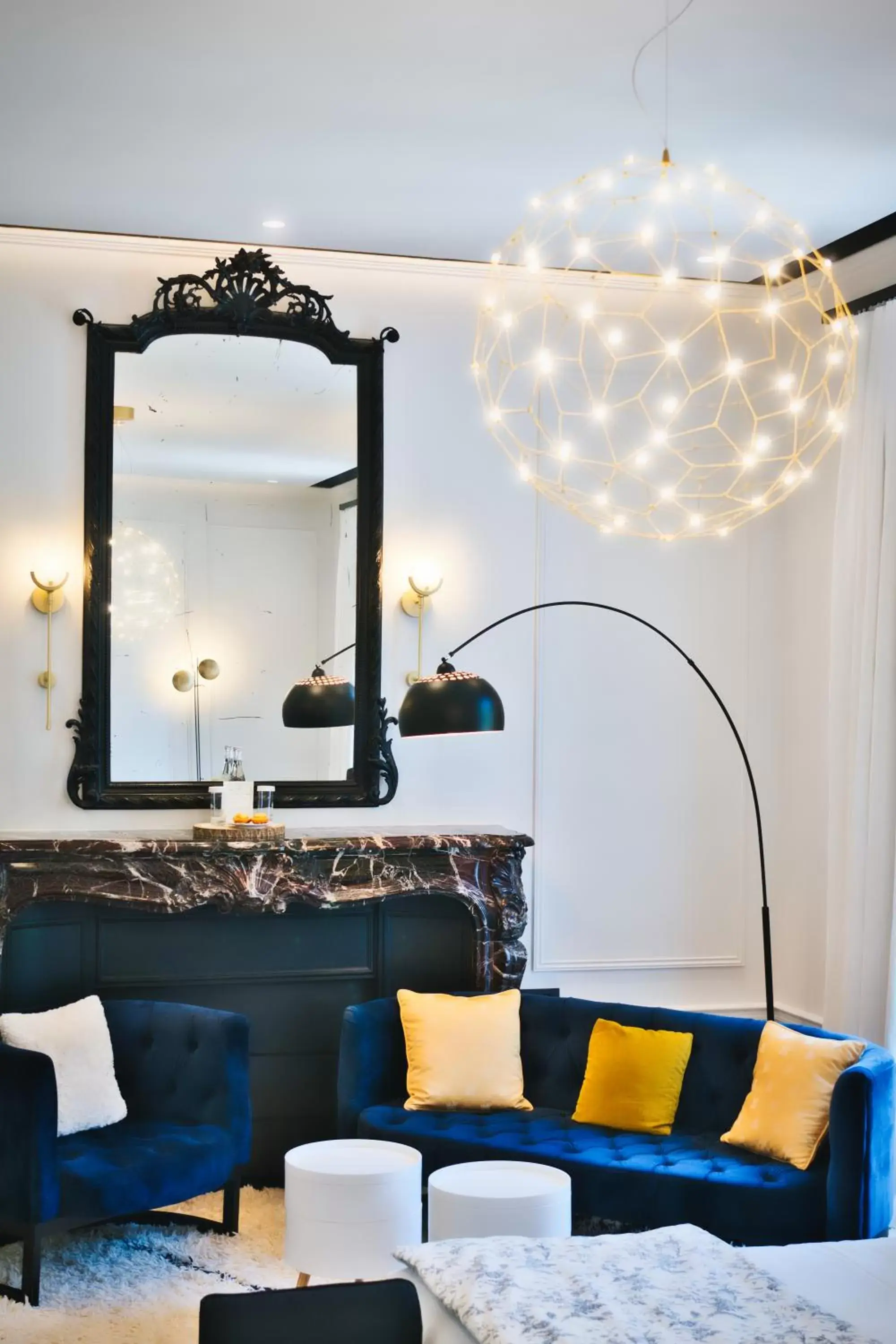 Deluxe Room at the Chateau in Château des Avenieres - Relais & Châteaux Deluxe Room at the Chateau in Château des Avenieres - Relais & Châteaux