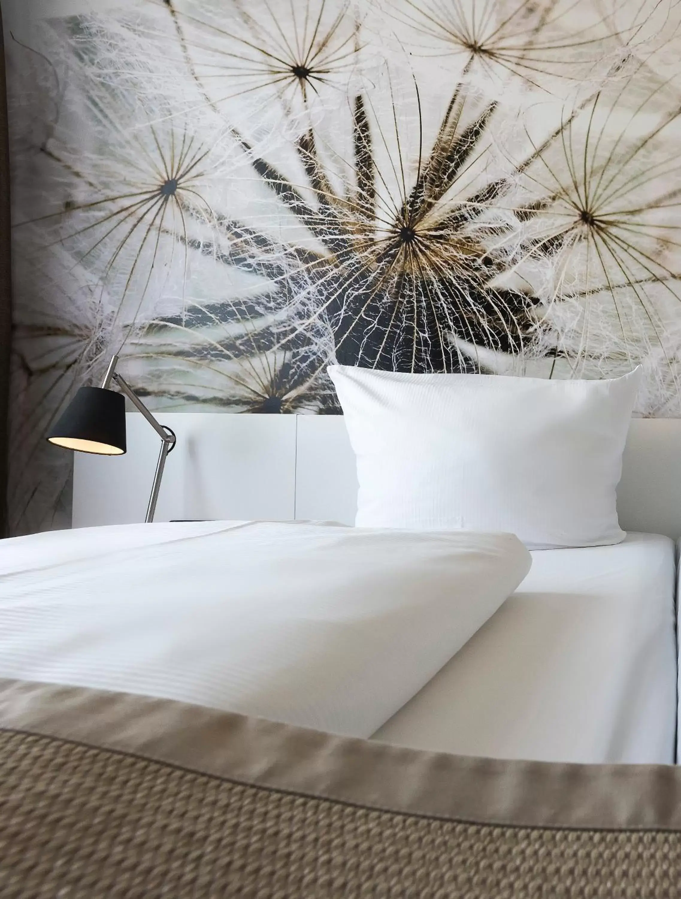 Twin Room with two single beds in Days Inn Dessau Twin Room with two single beds in Days Inn Dessau