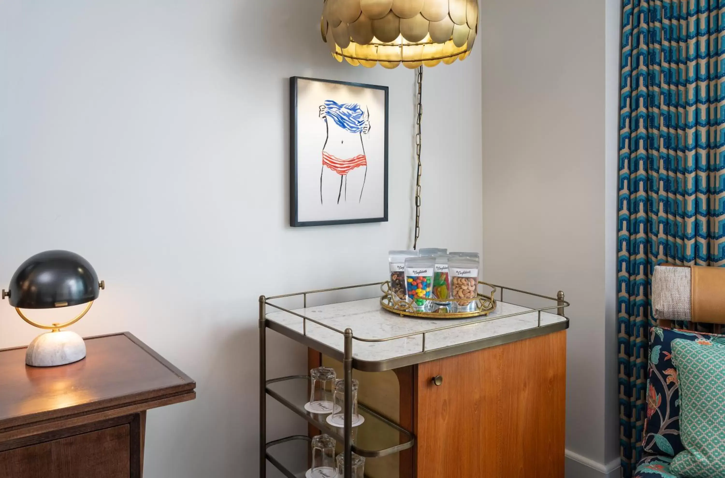 King Room with Accessible Tub - Disability Access in The Confidante Miami Beach, part of Hyatt King Room with Accessible Tub - Disability Access in The Confidante Miami Beach, part of Hyatt