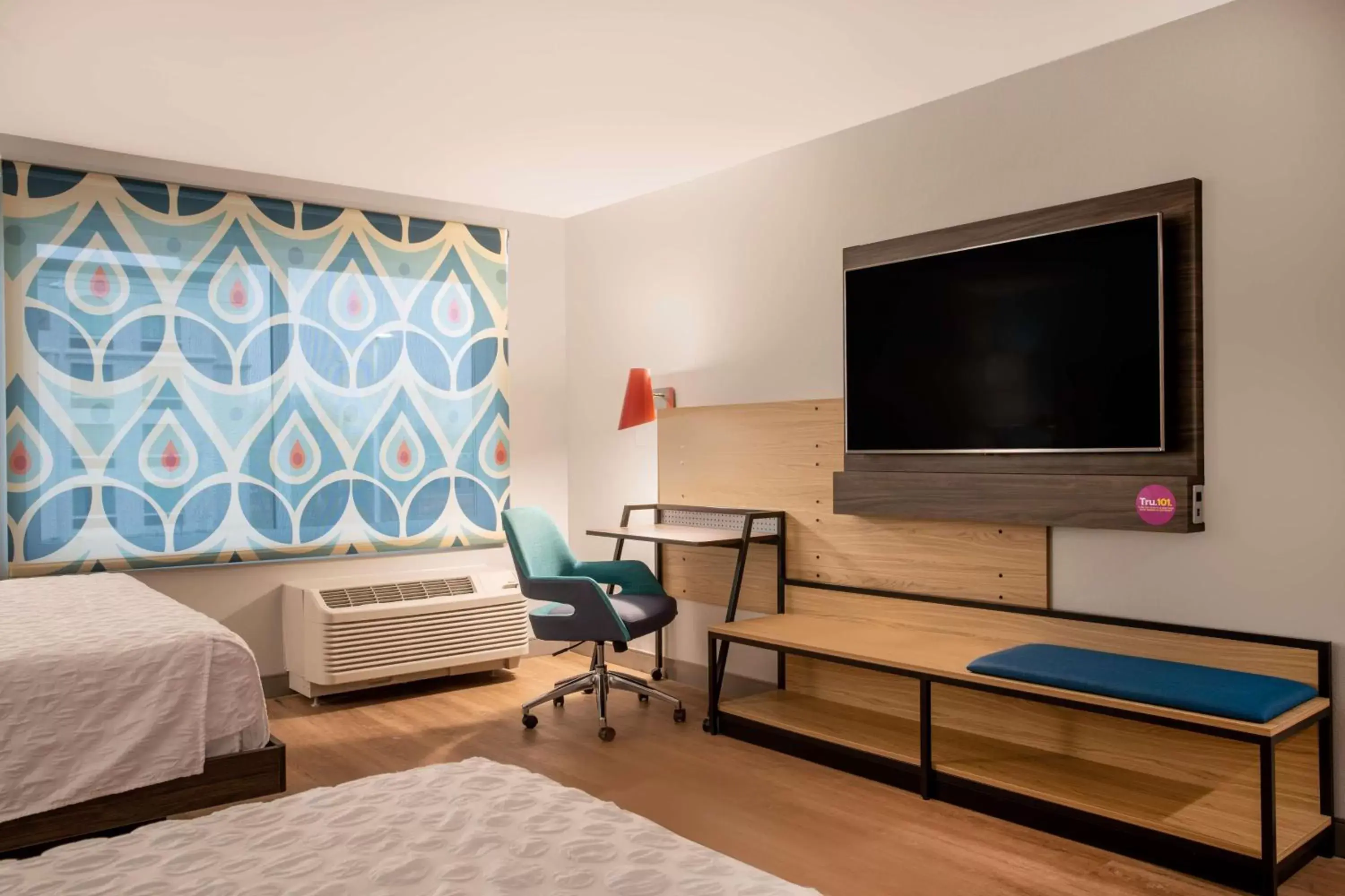 Queen Room with Two Queen Beds and Roll-In Shower - Mobility Access in Tru By Hilton Rock Hill, SC Queen Room with Two Queen Beds and Roll-In Shower - Mobility Access in Tru By Hilton Rock Hill, SC