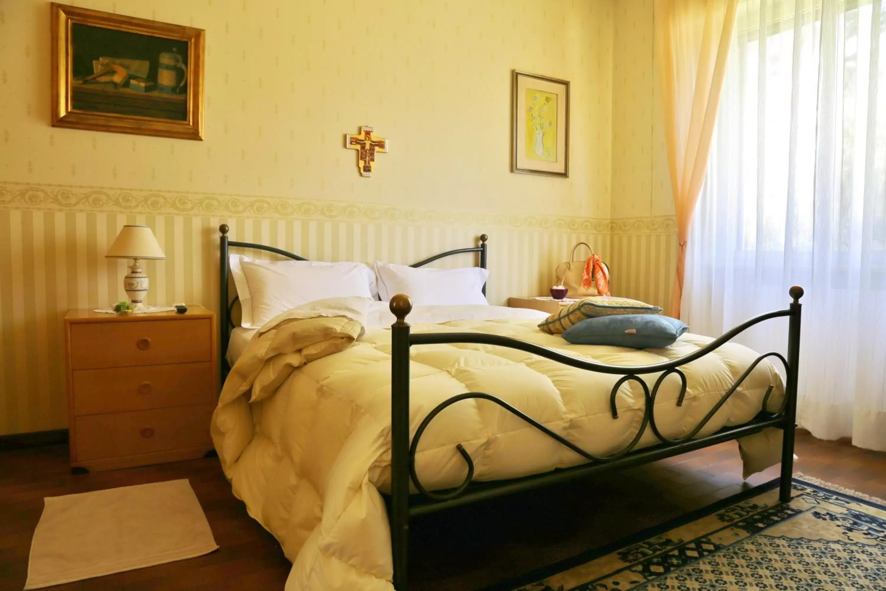 Large Double Room - single occupancy in Al Villino del Sole Large Double Room - single occupancy in Al Villino del Sole
