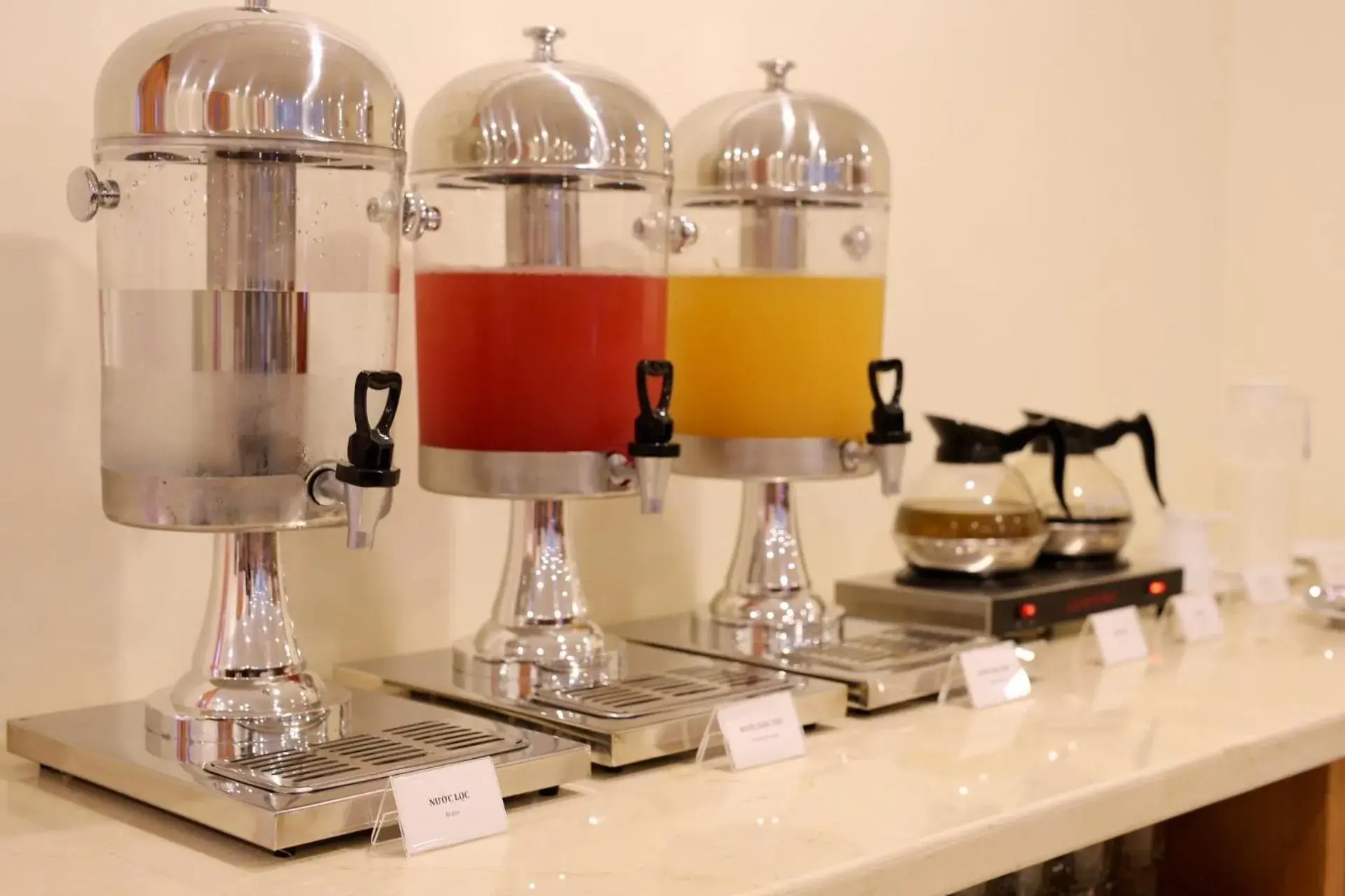 Deluxe Family Room in Iris Dalat Hotel Deluxe Family Room in Iris Dalat Hotel