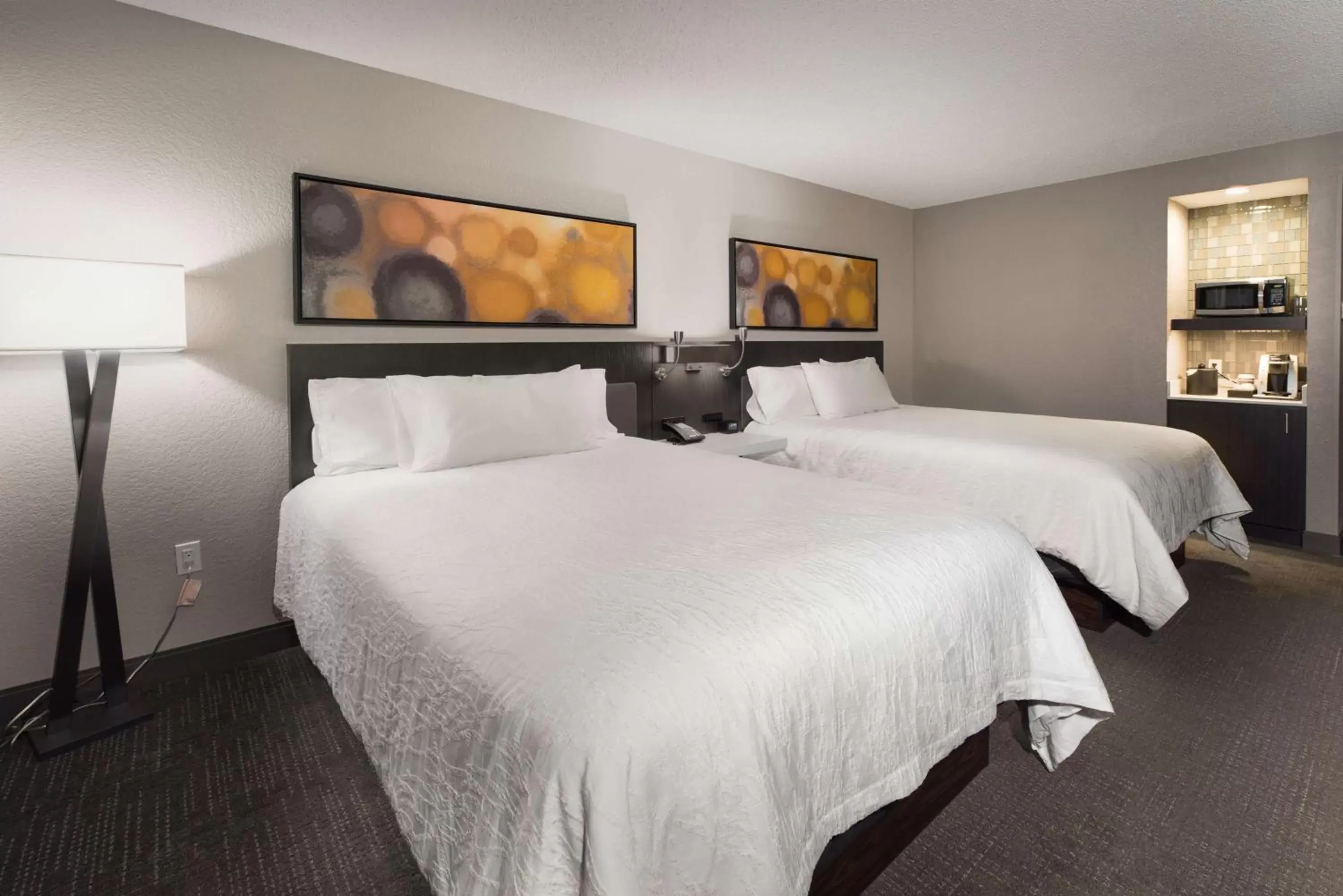 Queen Room with Two Queen Beds in Hilton Garden Inn Las Colinas Queen Room with Two Queen Beds in Hilton Garden Inn Las Colinas