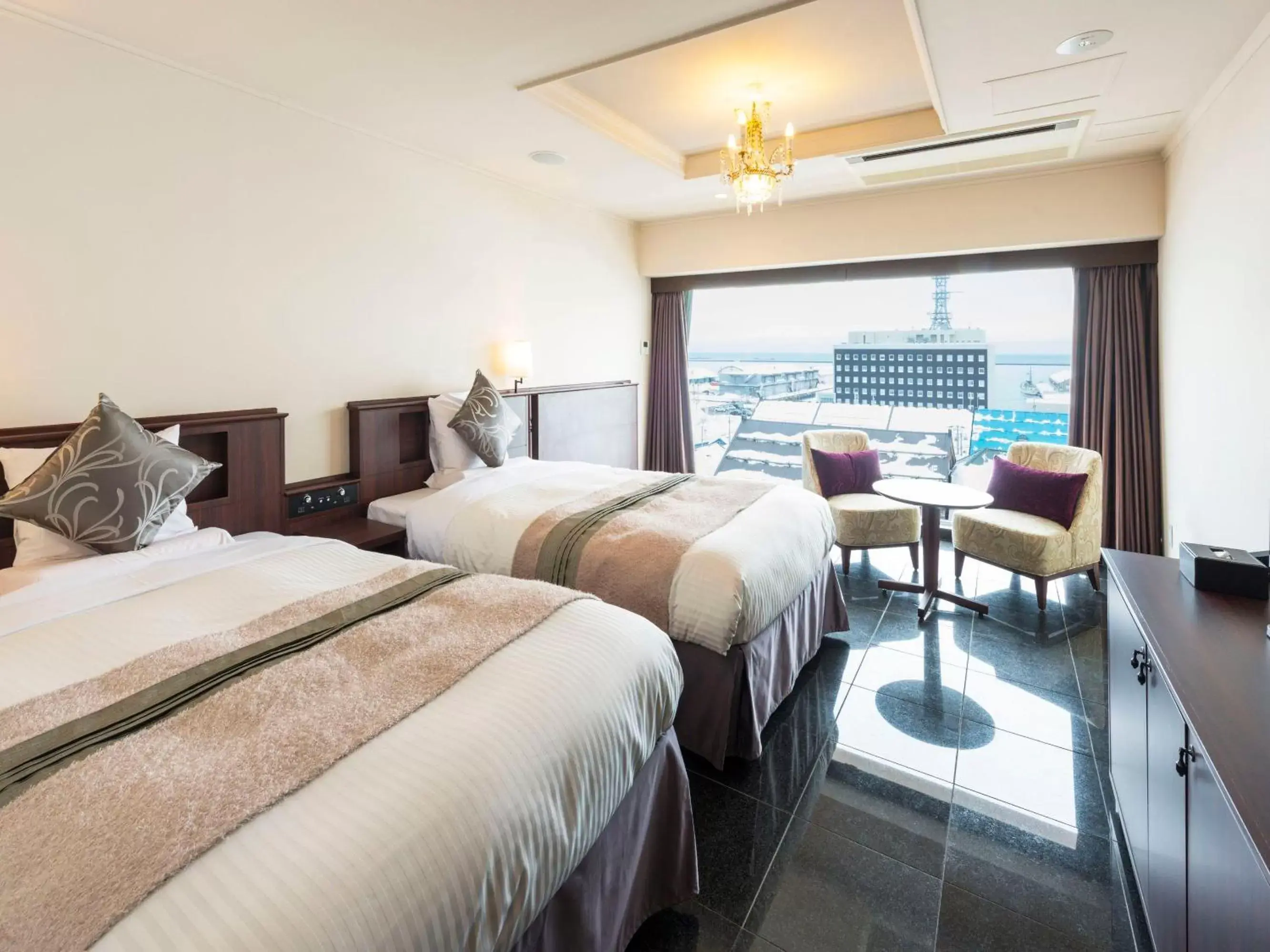 Large Twin Room B - single occupancy - Non-Smoking in Hotel Sonia Otaru Large Twin Room B - single occupancy - Non-Smoking in Hotel Sonia Otaru