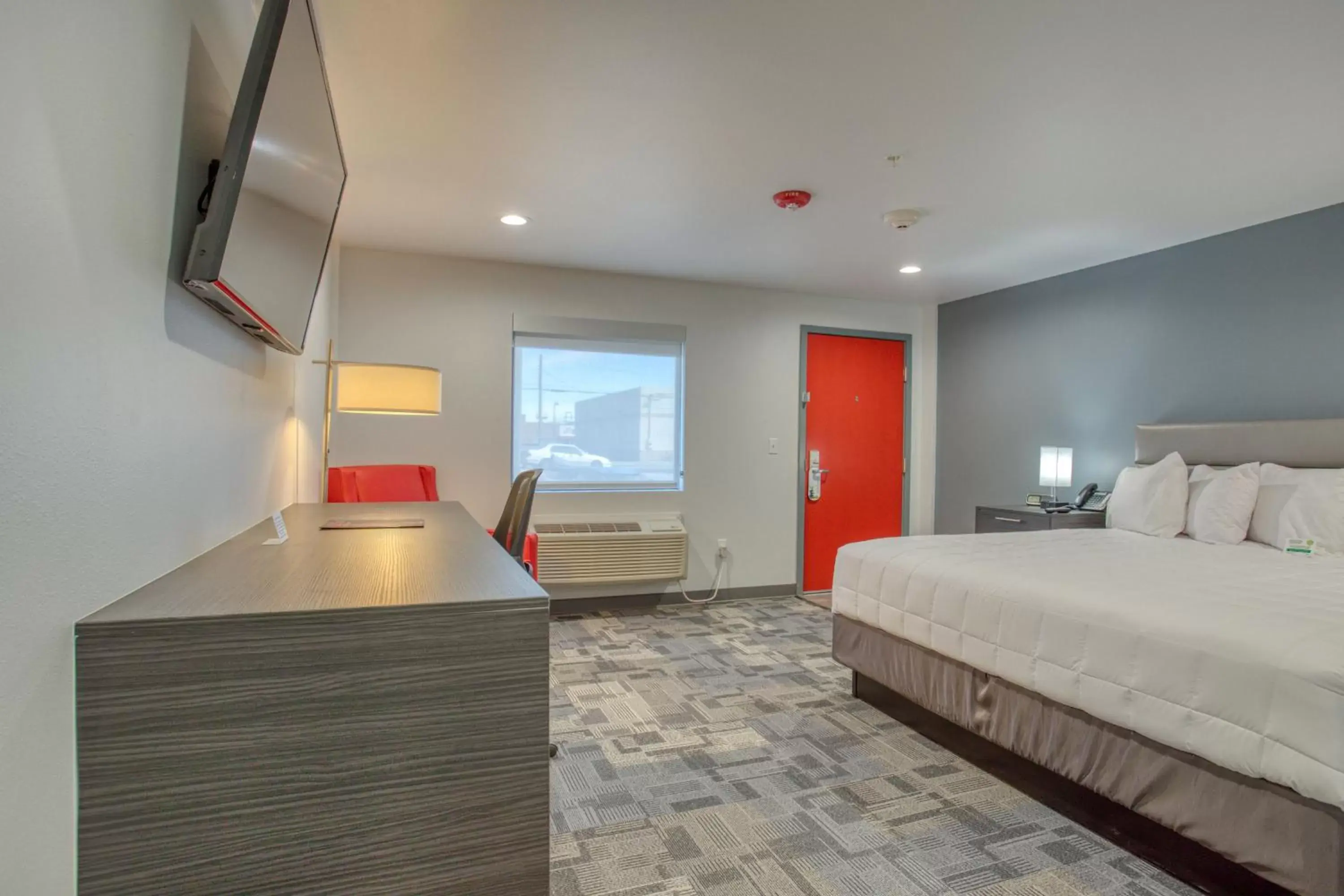 King Room in Post Time Inn King Room in Post Time Inn