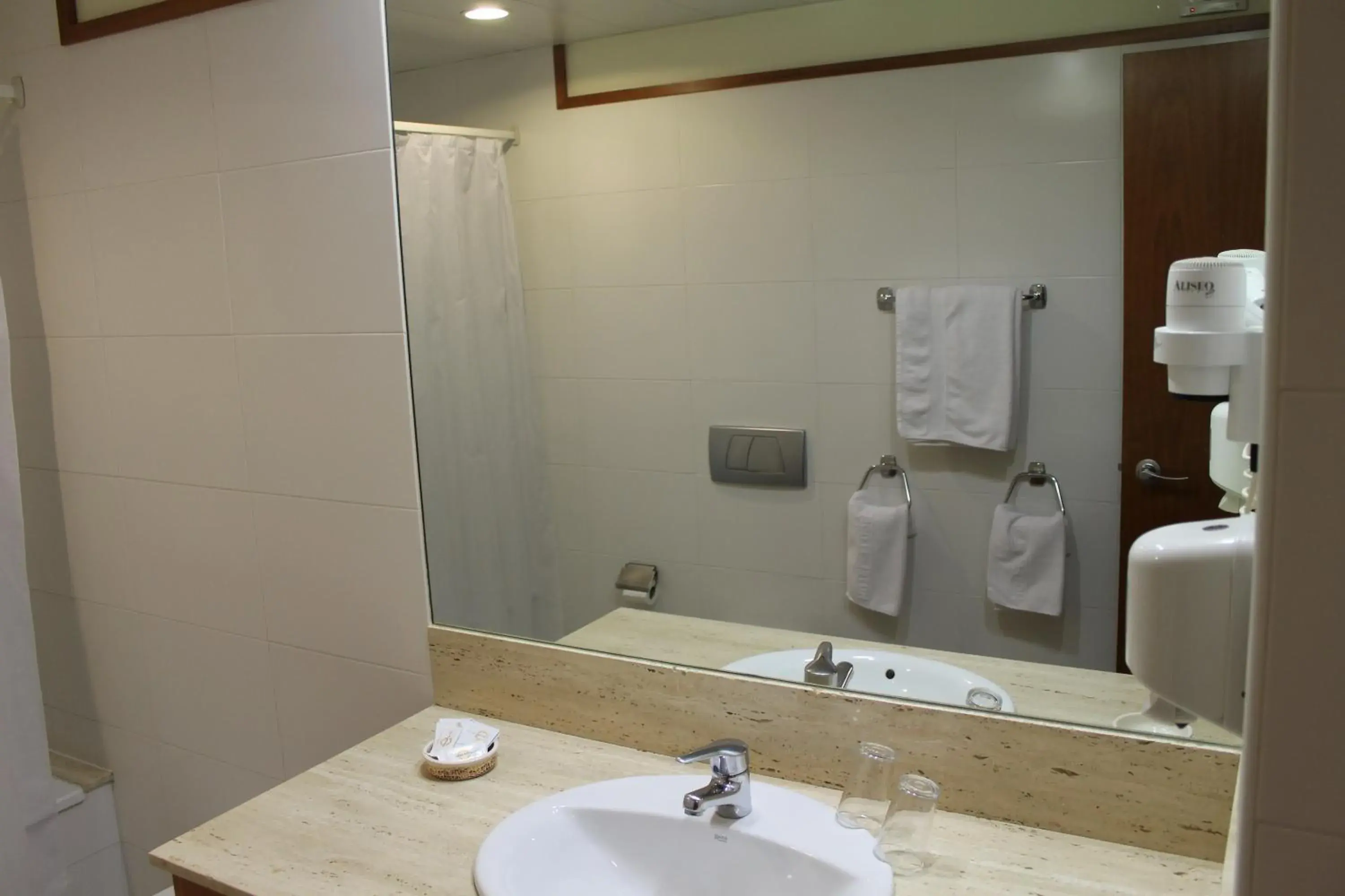 Double Room in Hotel Flora Parc Double Room in Hotel Flora Parc