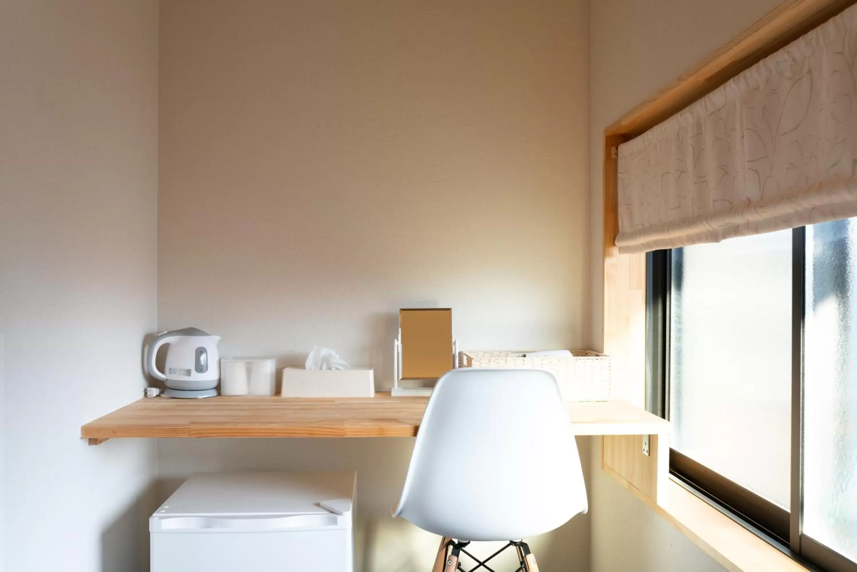 Standard Double Room - single occupancy in B&B MIKAWA Info Centre - Kanazawa Fish Harbour Standard Double Room - single occupancy in B&B MIKAWA Info Centre - Kanazawa Fish Harbour