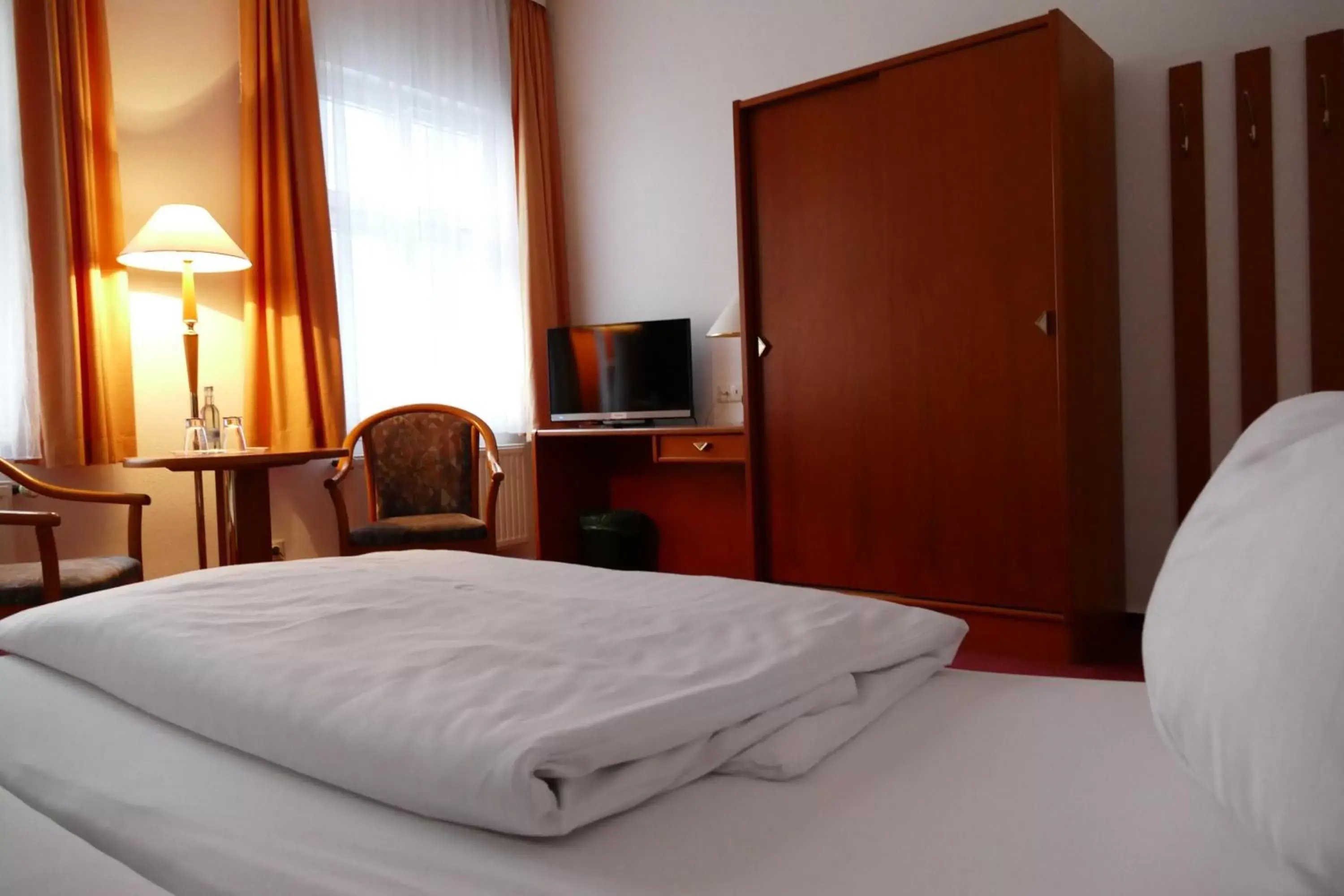 Single Room with Shower - single occupancy in Hotel Am Dom Single Room with Shower - single occupancy in Hotel Am Dom