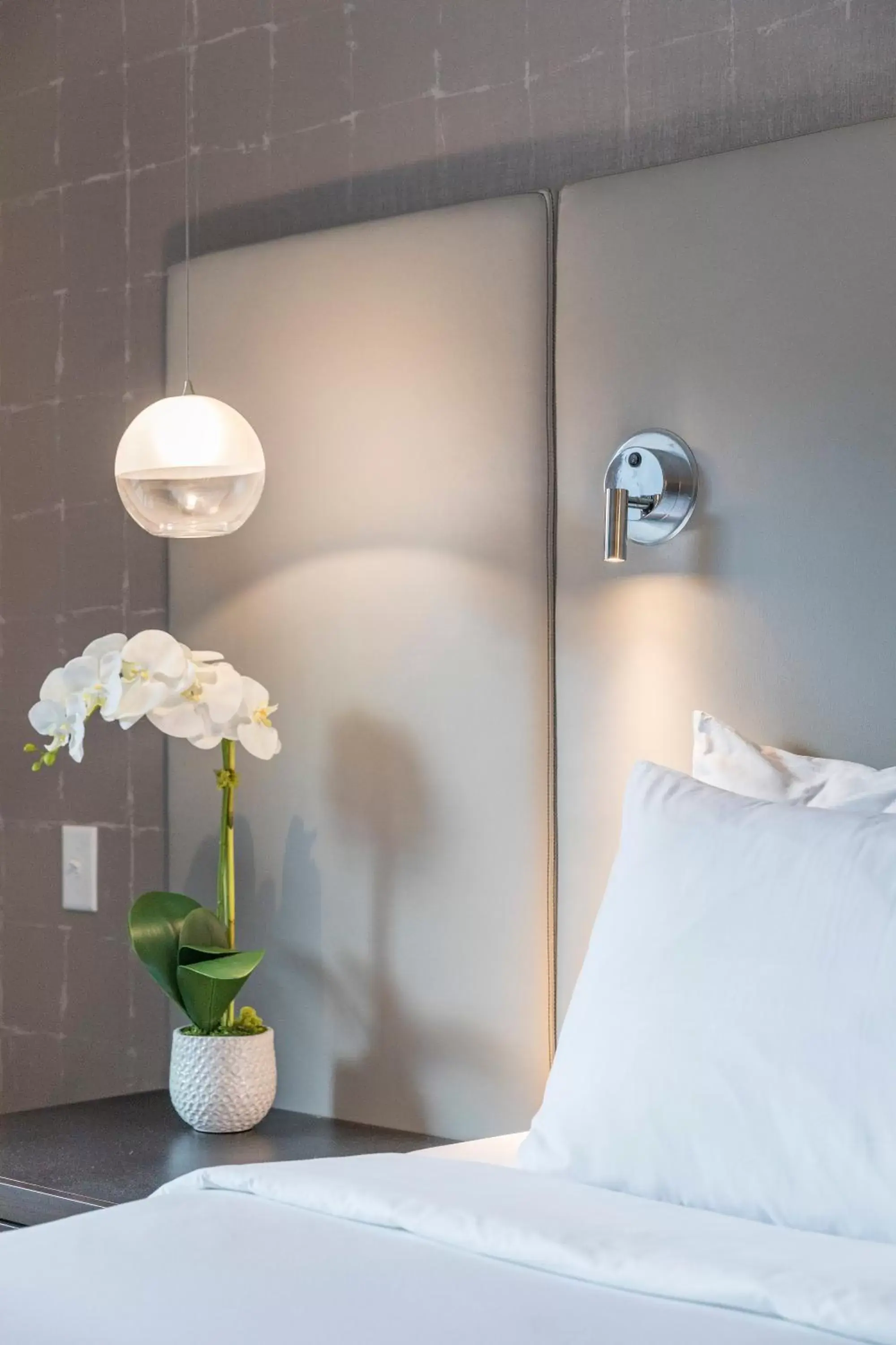 1 Bedroom Suite, 2 Queen Beds, 1 Single Bed/ Disability Access - Non Smoking in Cambria Hotel Copper Mountain 1 Bedroom Suite, 2 Queen Beds, 1 Single Bed/ Disability Access - Non Smoking in Cambria Hotel Copper Mountain