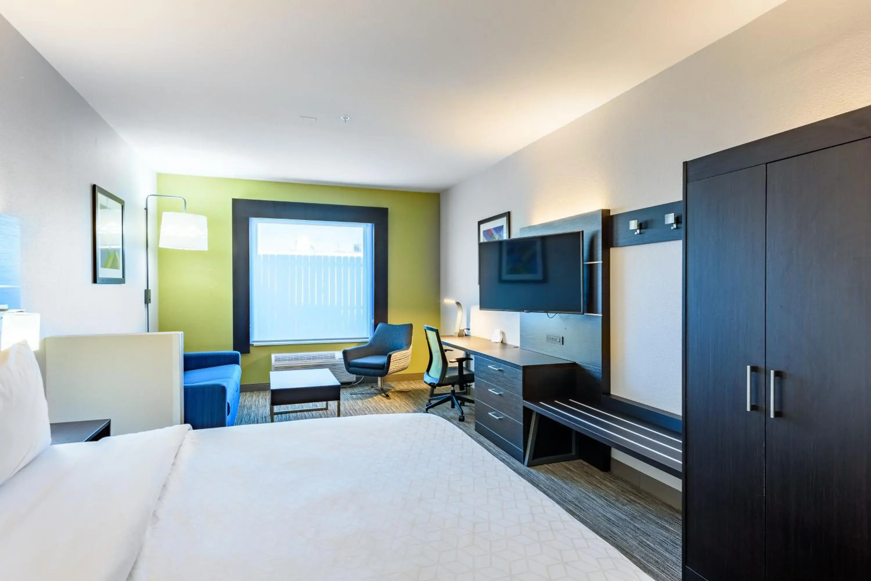 Holiday Inn Express Hotel and Suites Bastrop by IHG Holiday Inn Express Hotel and Suites Bastrop by IHG