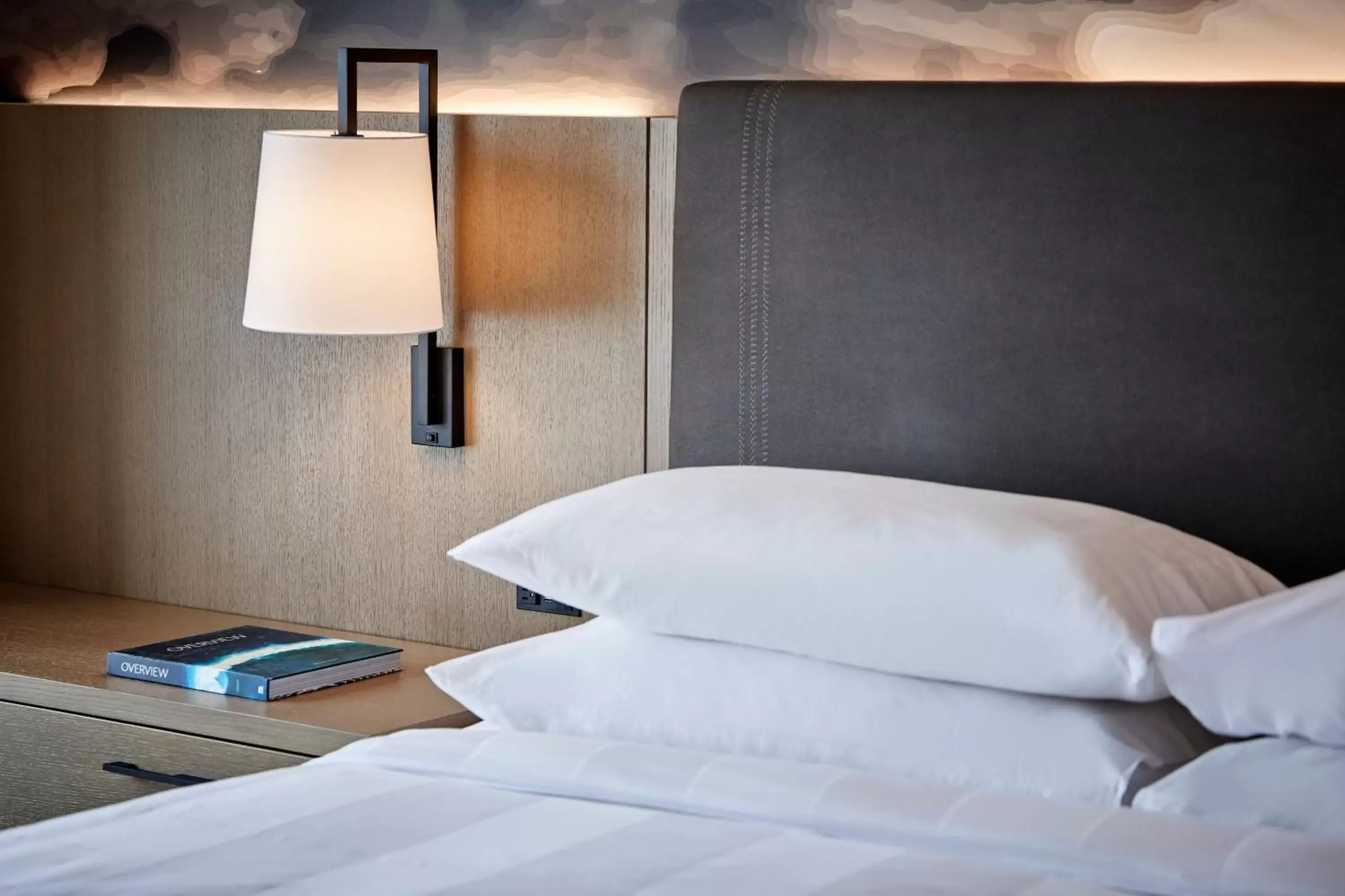 Queen Room with Two Queen Beds in Seattle Marriott Redmond Queen Room with Two Queen Beds in Seattle Marriott Redmond