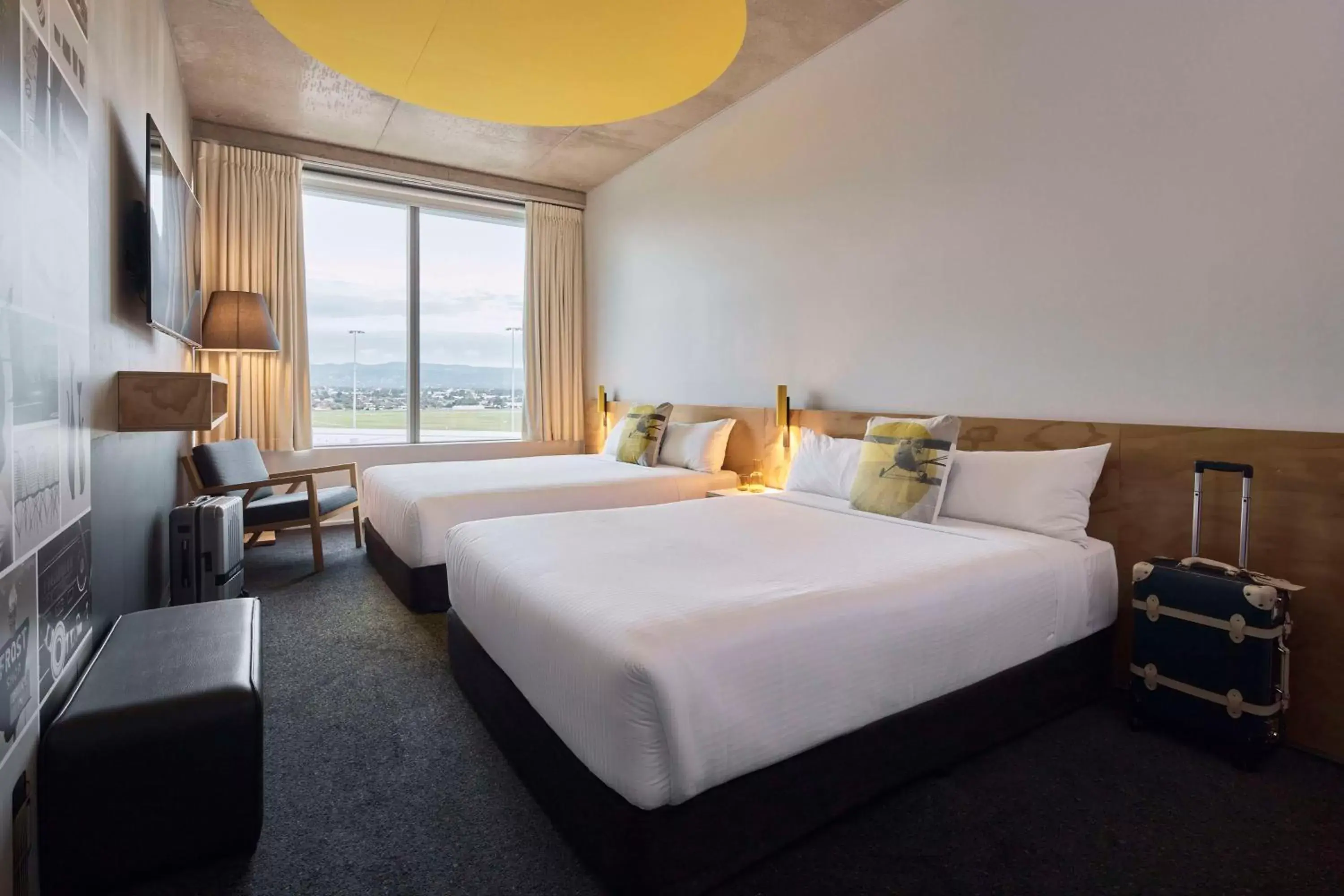 Twin Room with City View in Atura Adelaide Airport Twin Room with City View in Atura Adelaide Airport