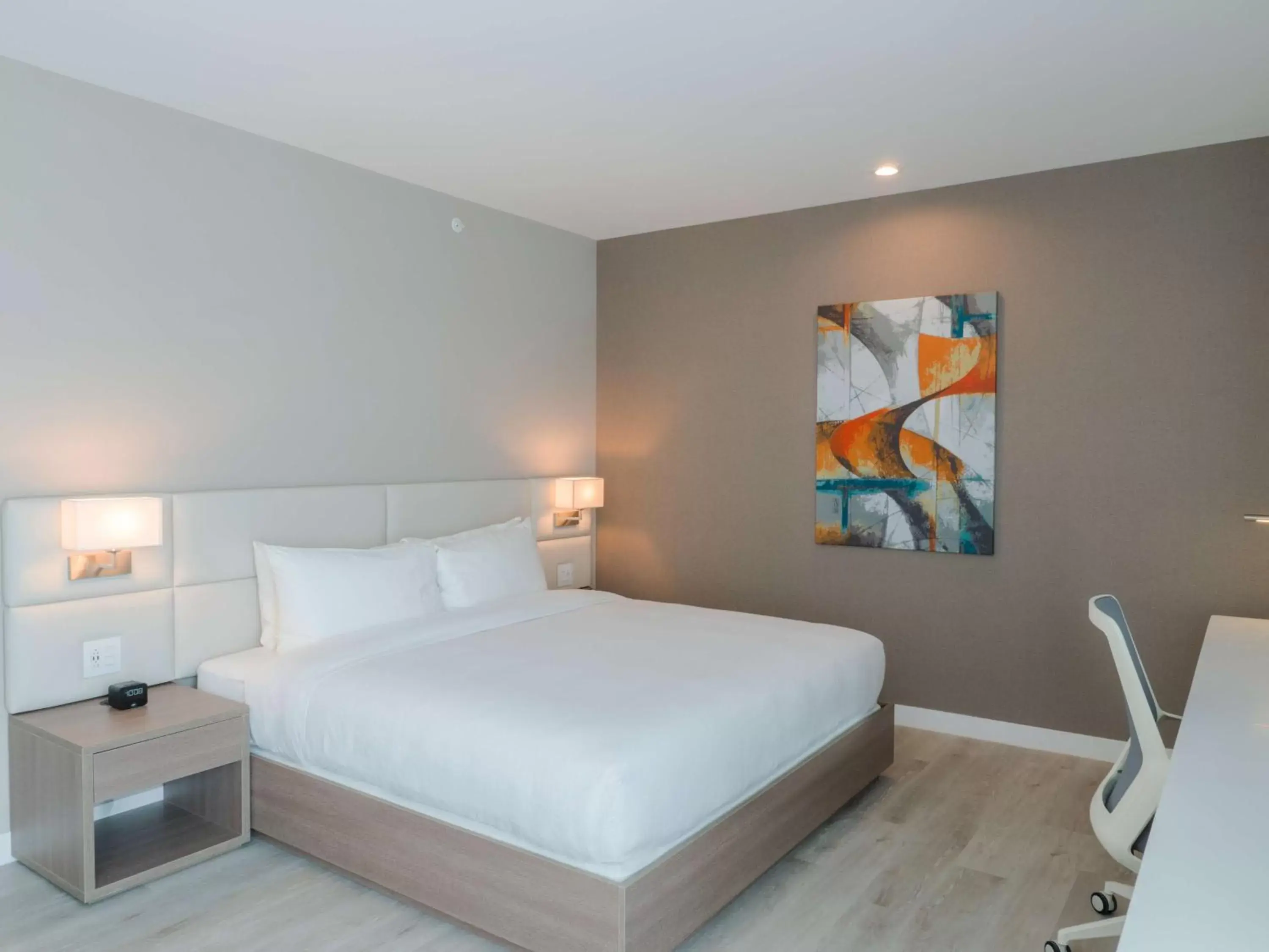 Suite King Room - Mobility Accessible in Hilton Garden Inn Santa Ana, San Jose Suite King Room - Mobility Accessible in Hilton Garden Inn Santa Ana, San Jose