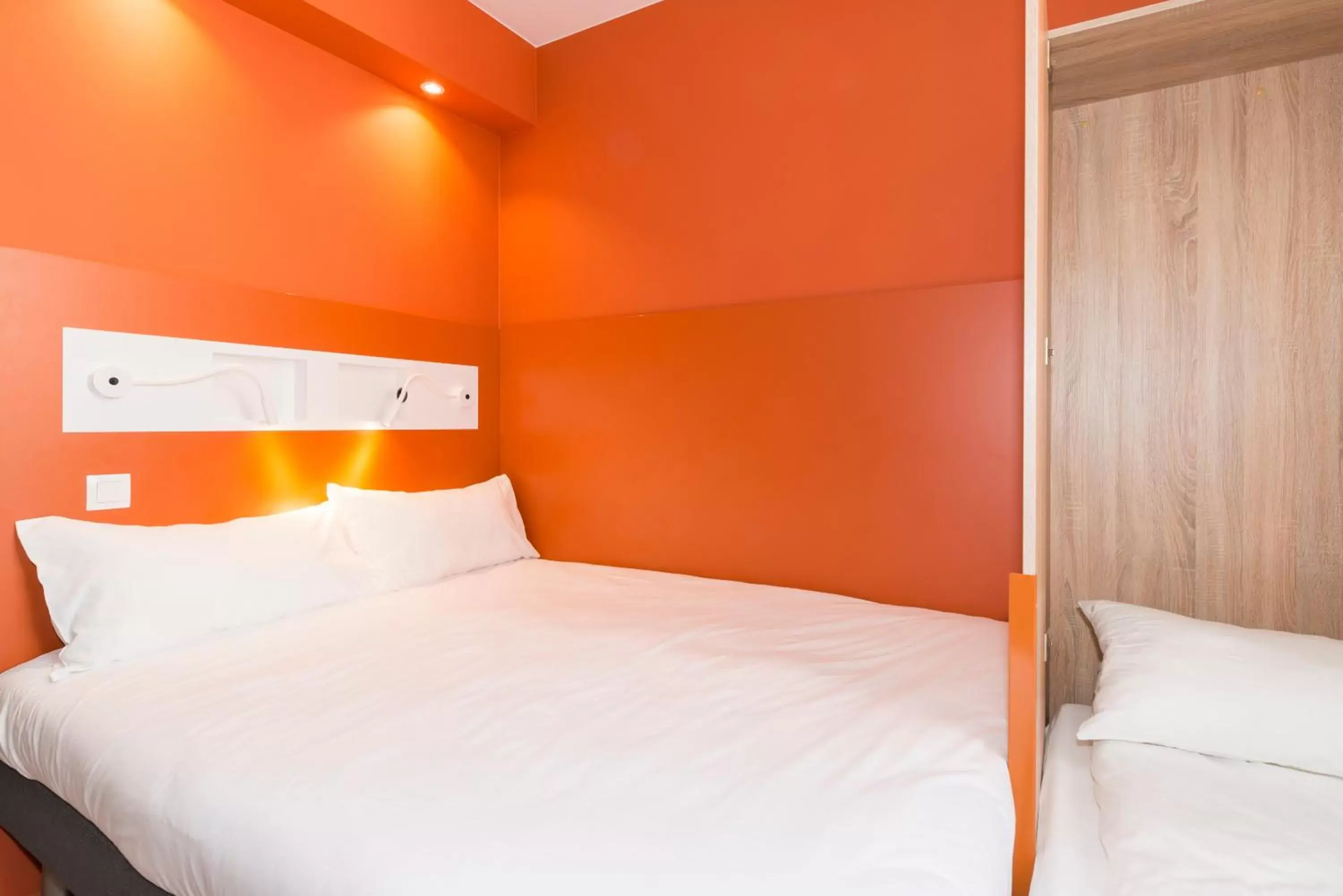 Triple Room in ibis budget Gent Centrum Dampoort Triple Room in ibis budget Gent Centrum Dampoort