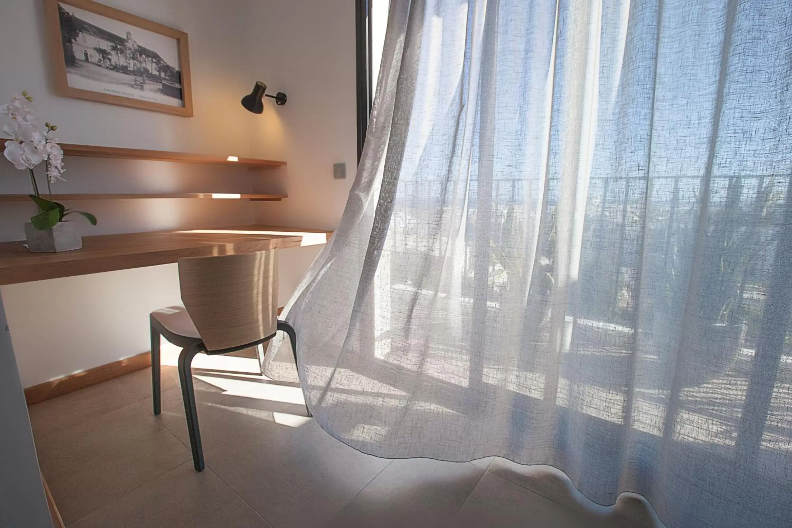 Deluxe Suite with Sea View in Hotel Le Saint Pierre ÎLe De La Reunion. Deluxe Suite with Sea View in Hotel Le Saint Pierre ÎLe De La Reunion.