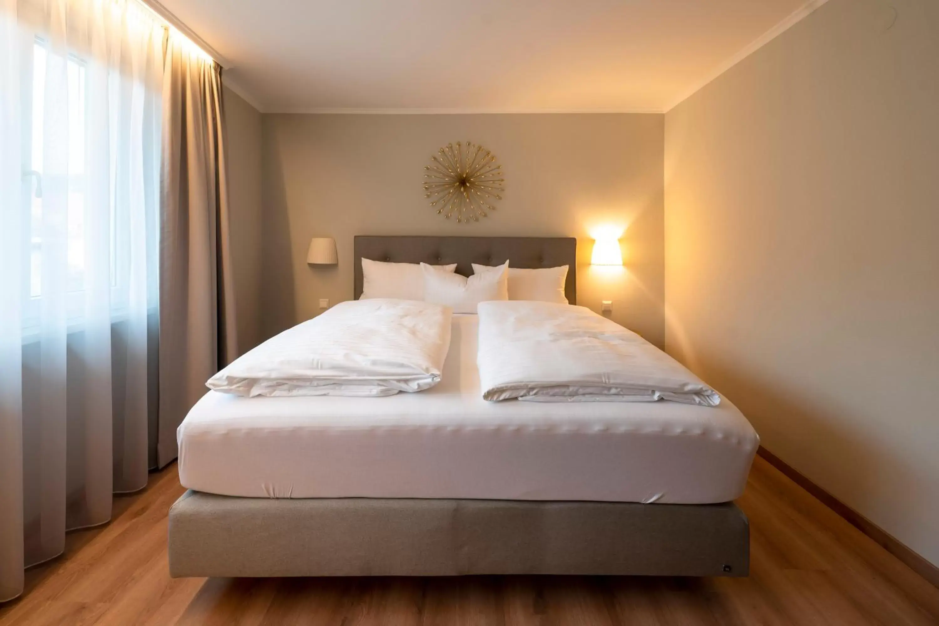 Comfort Double Room in Hotel Rappen am Münsterplatz Comfort Double Room in Hotel Rappen am Münsterplatz