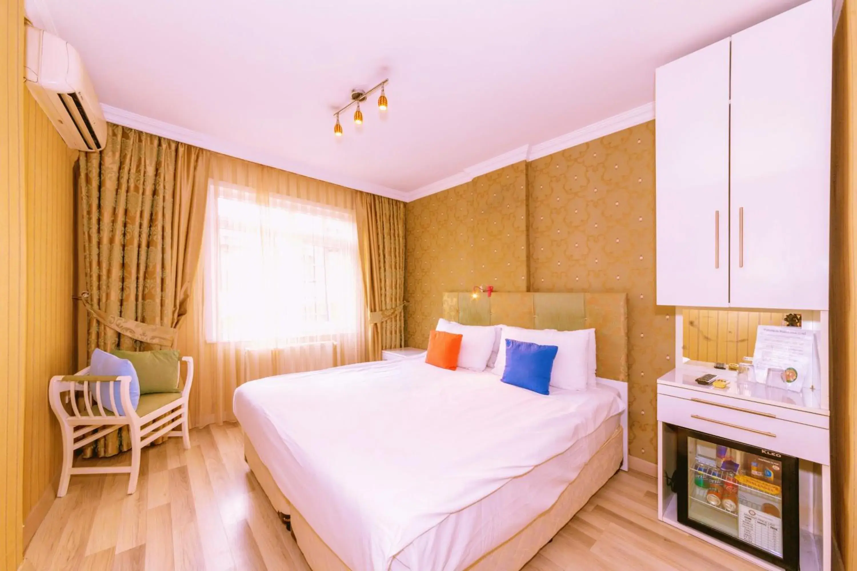 Double or Twin Room in Walnut Shell Hotel Sultanahmet Double or Twin Room in Walnut Shell Hotel Sultanahmet