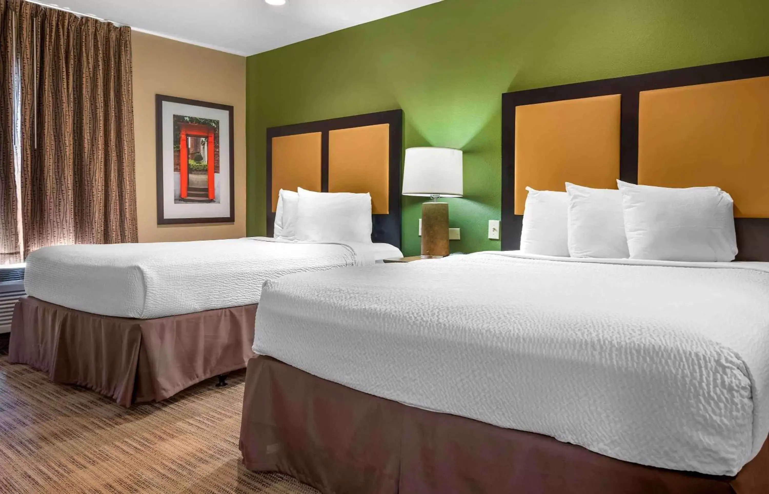 Deluxe Studio with 2 Queen Beds - Non-Smoking in Extended Stay America Suites - Pittsburgh - Airport Deluxe Studio with 2 Queen Beds - Non-Smoking in Extended Stay America Suites - Pittsburgh - Airport
