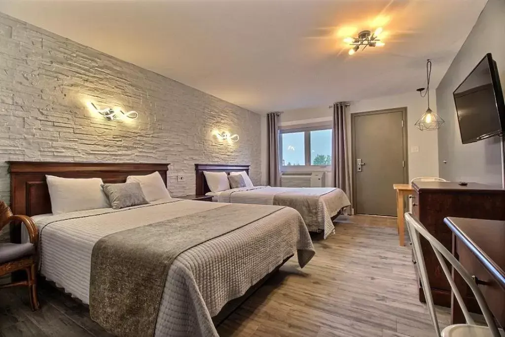 Double Room in Hotel Motel Le Quiet Double Room in Hotel Motel Le Quiet