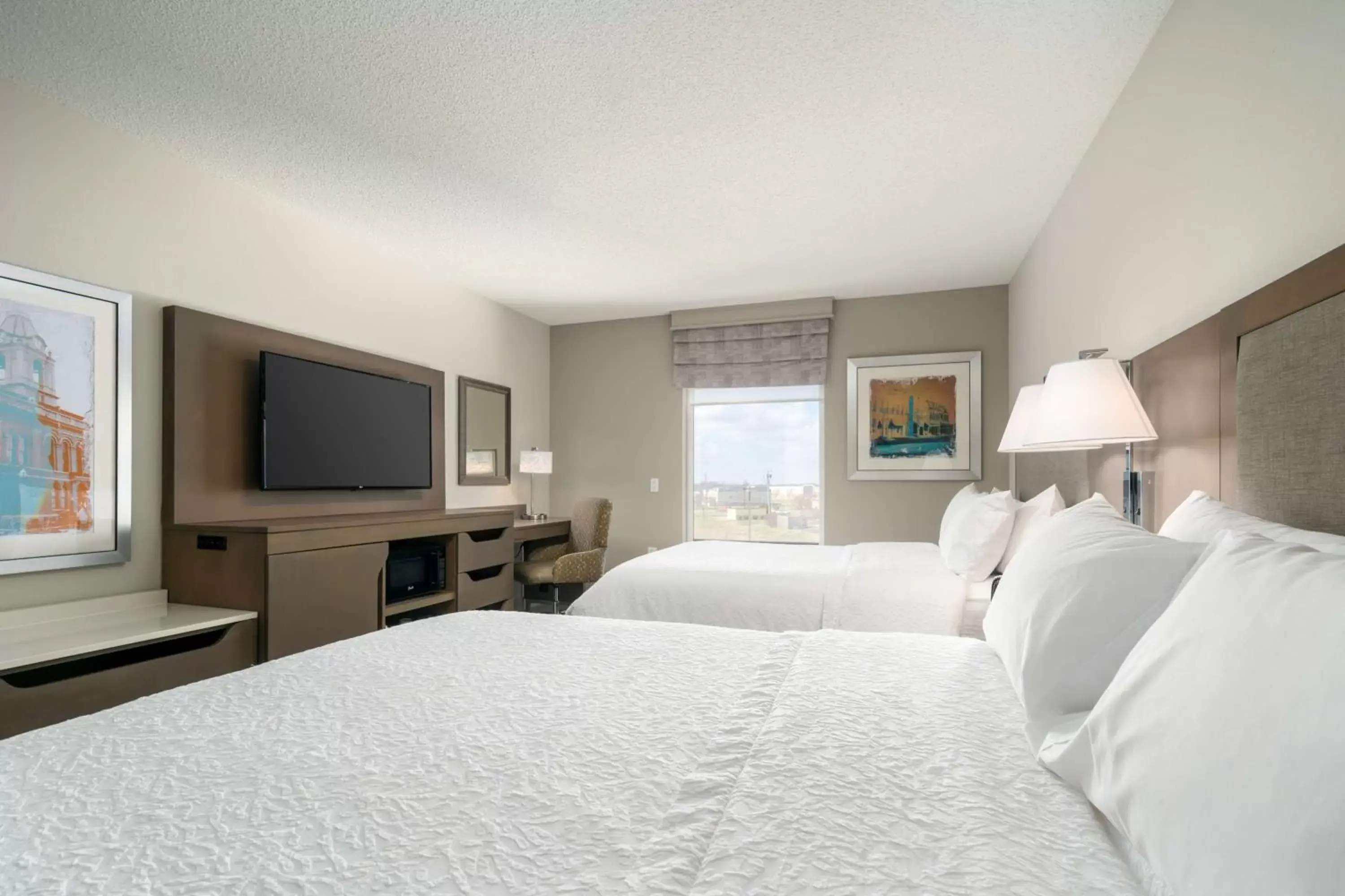 Queen Room with Two Queen Beds - Hearing Access/Non-Smoking in Hampton Inn - Springfield Queen Room with Two Queen Beds - Hearing Access/Non-Smoking in Hampton Inn - Springfield