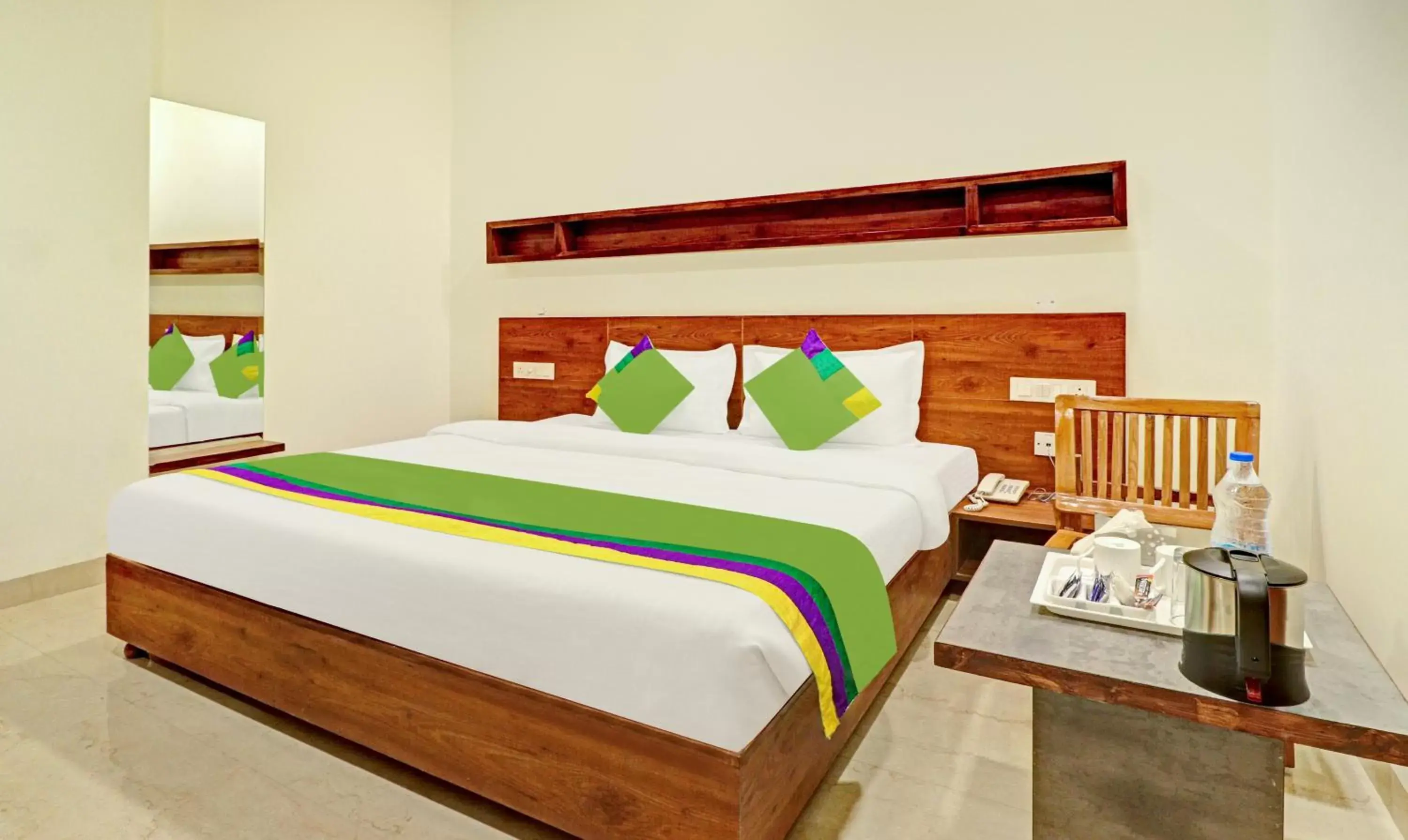 Double Room - single occupancy in Treebo Delmont Double Room - single occupancy in Treebo Delmont