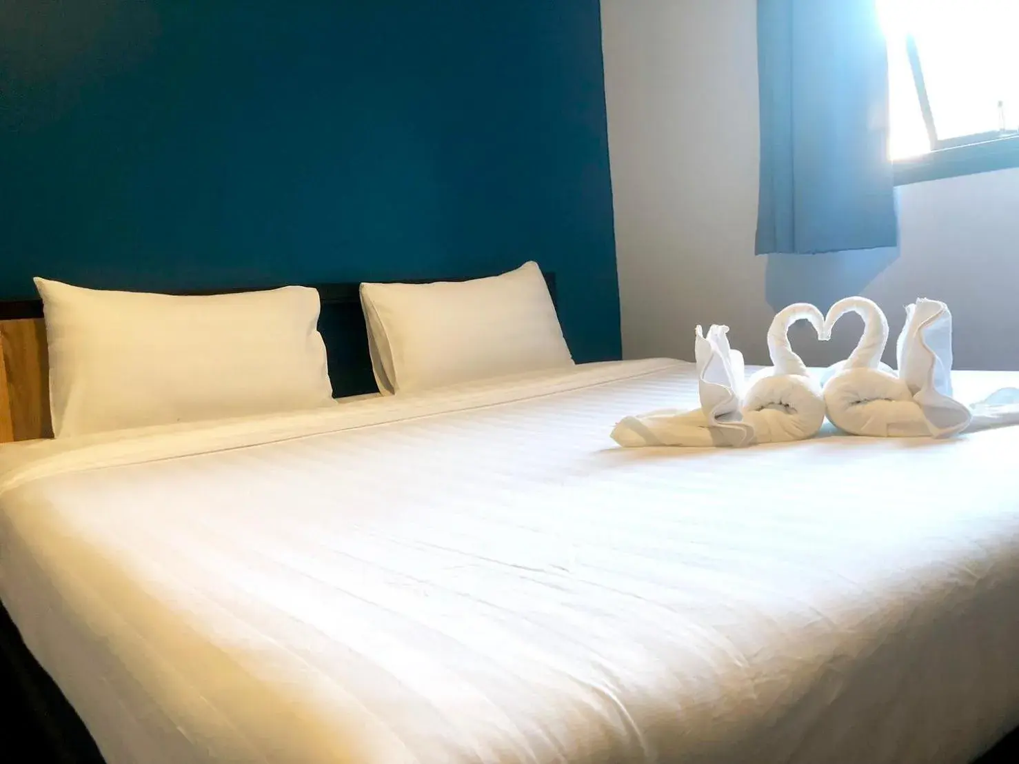 Deluxe Double Room in Thyme Xeriscape Hostel Deluxe Double Room in Thyme Xeriscape Hostel