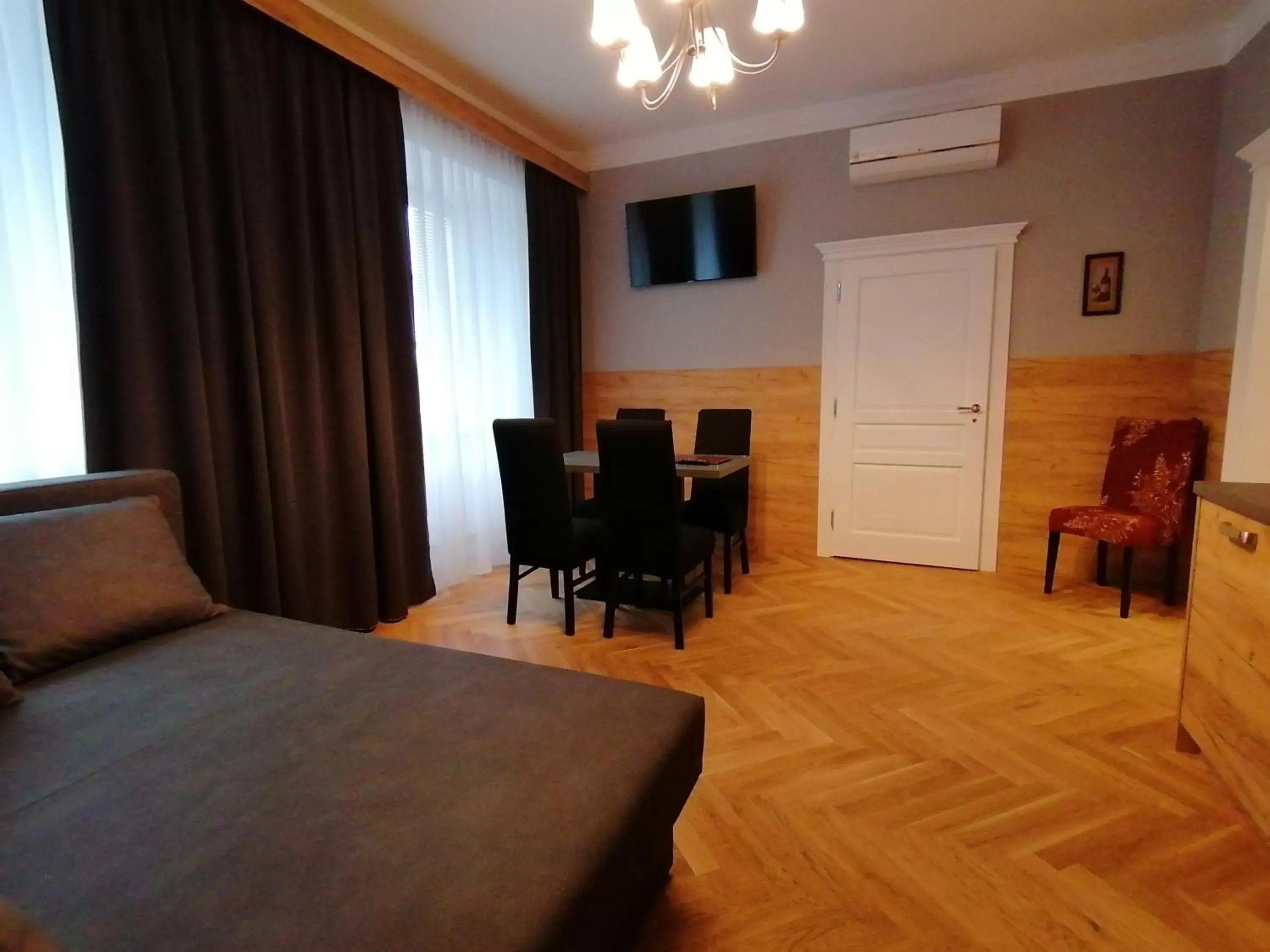 One-Bedroom Apartment with Balcony in GOLDEN STAR - Premium Apartments One-Bedroom Apartment with Balcony in GOLDEN STAR - Premium Apartments