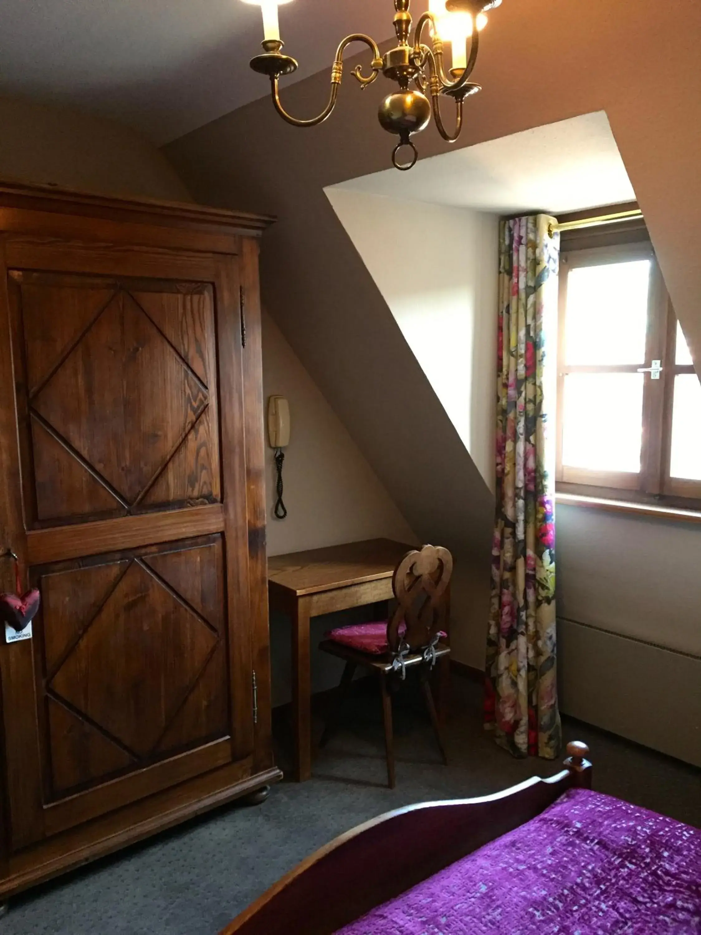 Standard Double Room - Third Floor in Hôtel Berceau Du Vigneron Standard Double Room - Third Floor in Hôtel Berceau Du Vigneron