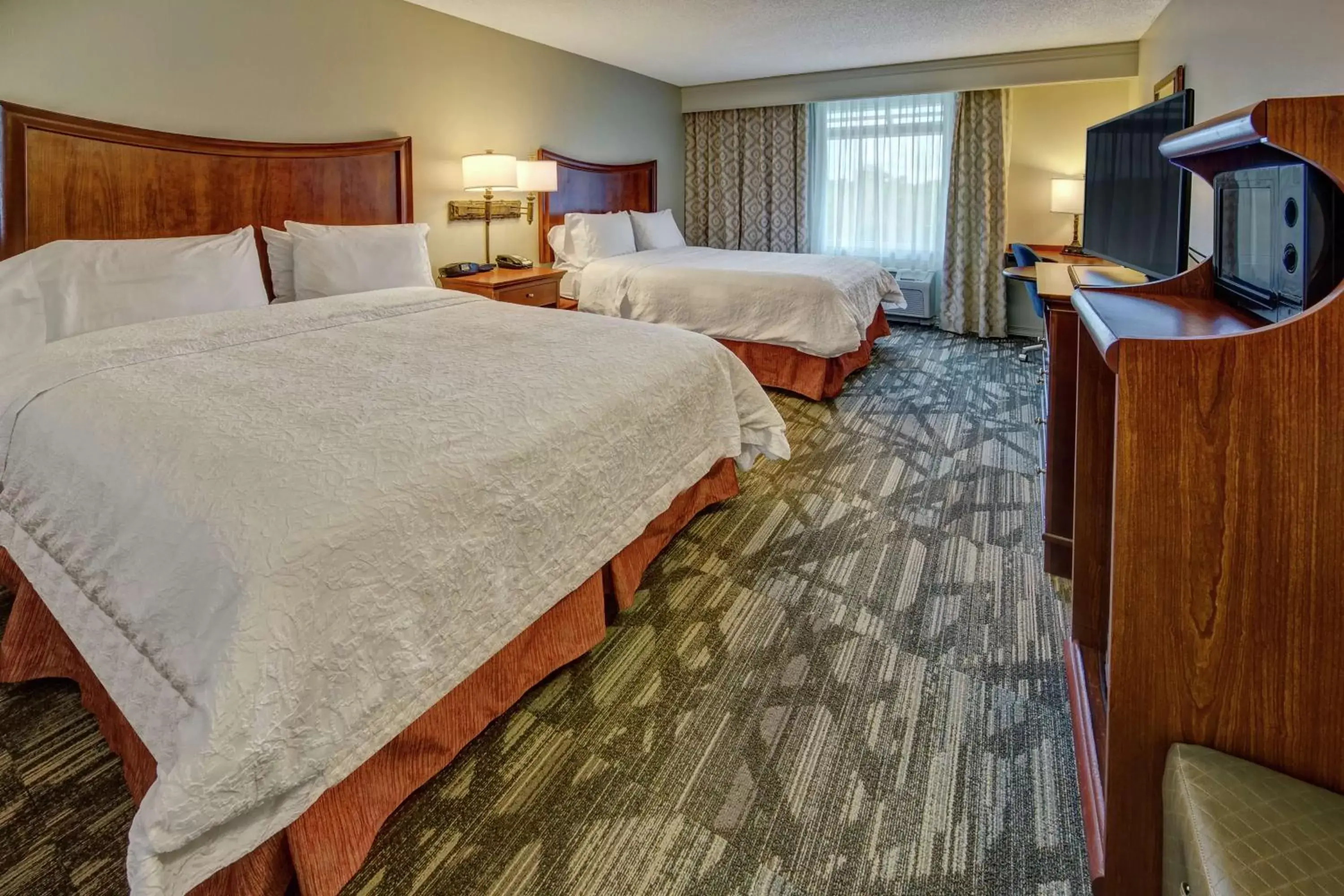 Queen Room with Two Queen Beds - Hearing Access/Non-Smoking in Hampton Inn & Suites Stuart-North Queen Room with Two Queen Beds - Hearing Access/Non-Smoking in Hampton Inn & Suites Stuart-North