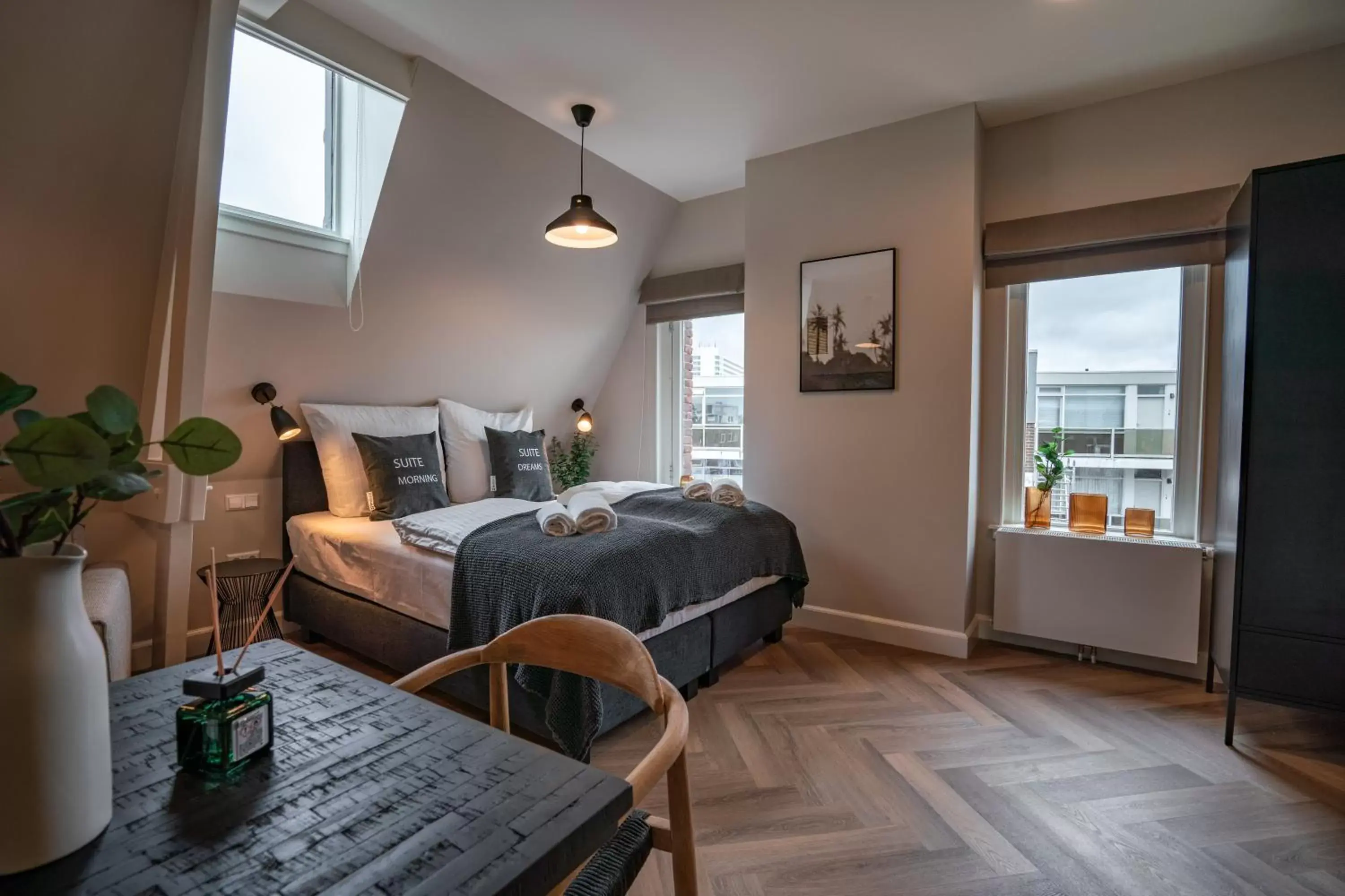 Suite L in Limehome The Hague Keizerstraat Suite L in Limehome The Hague Keizerstraat