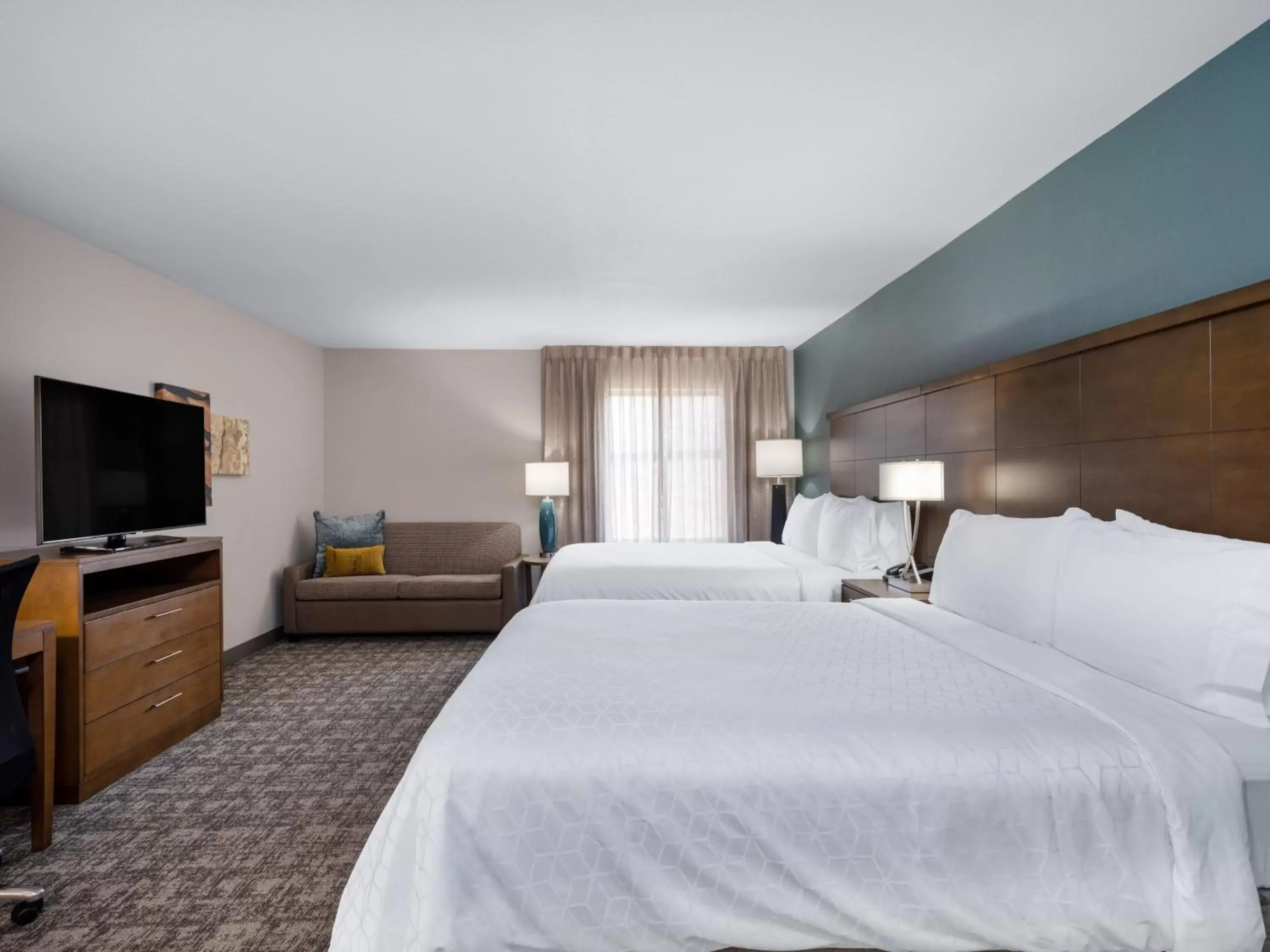Queen Studio with Two Queen Beds - Hearing Accessible - Non-Smoking in Staybridge Suites - Sioux City Southeast, an IHG Hotel Queen Studio with Two Queen Beds - Hearing Accessible - Non-Smoking in Staybridge Suites - Sioux City Southeast, an IHG Hotel