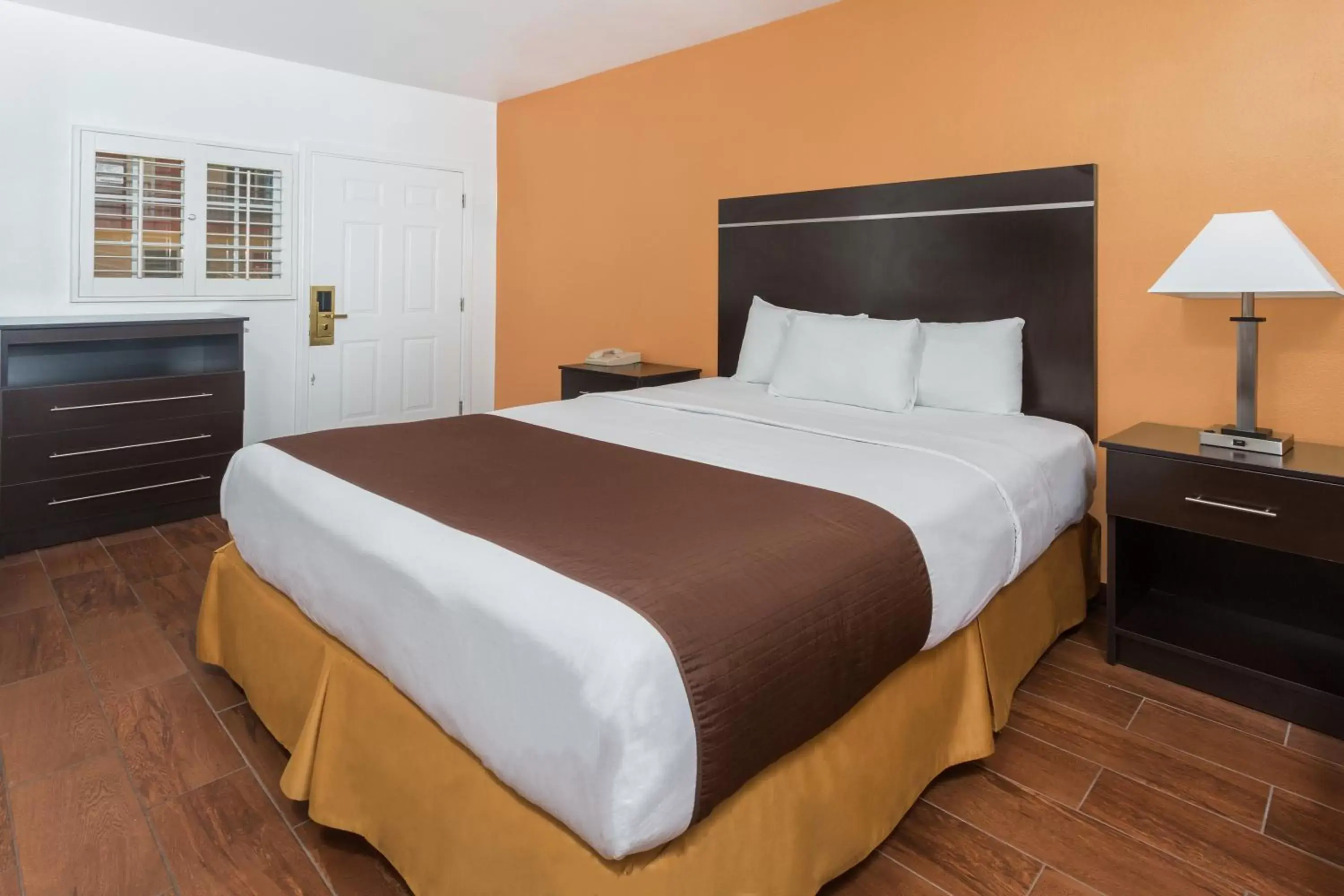 King Studio - Non-Smoking in Adara Palm Springs King Studio - Non-Smoking in Adara Palm Springs