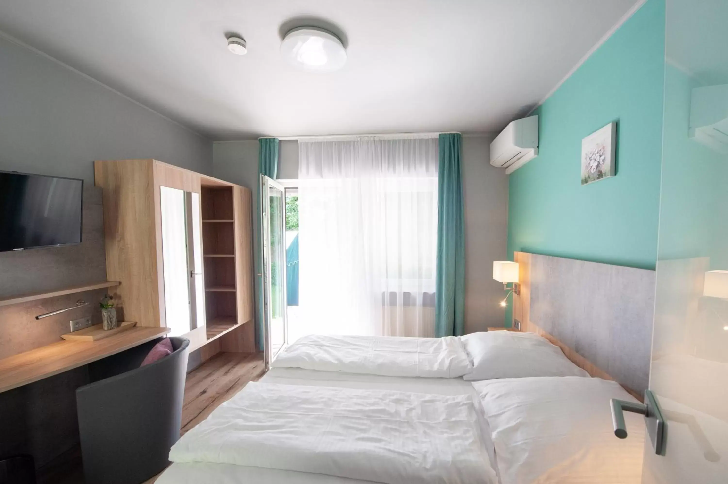 Double Room with Balcony or Terrace in Hotel Blüchertal Double Room with Balcony or Terrace in Hotel Blüchertal