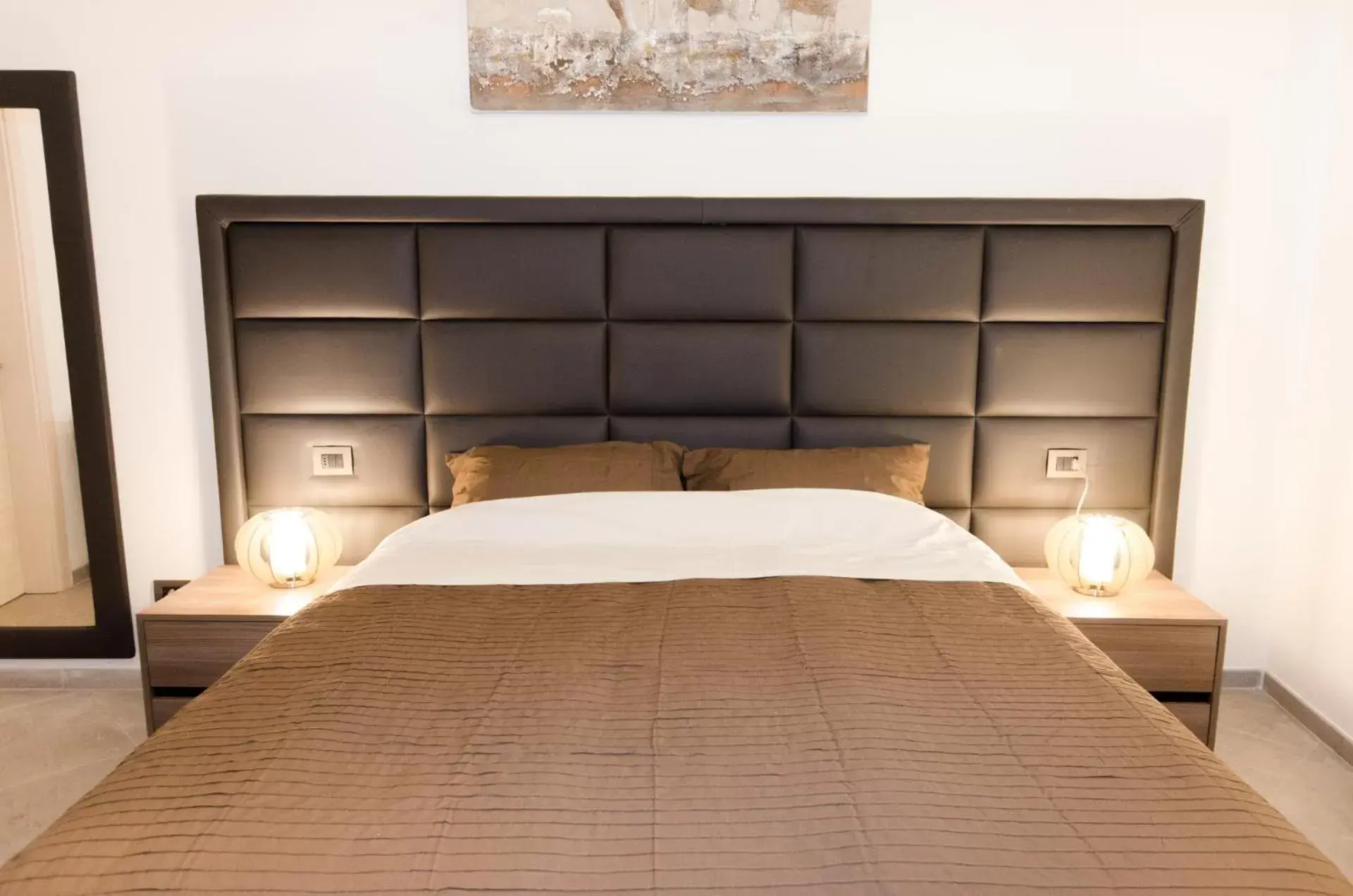 Large Double or Twin Room in Corte Maggiore Large Double or Twin Room in Corte Maggiore