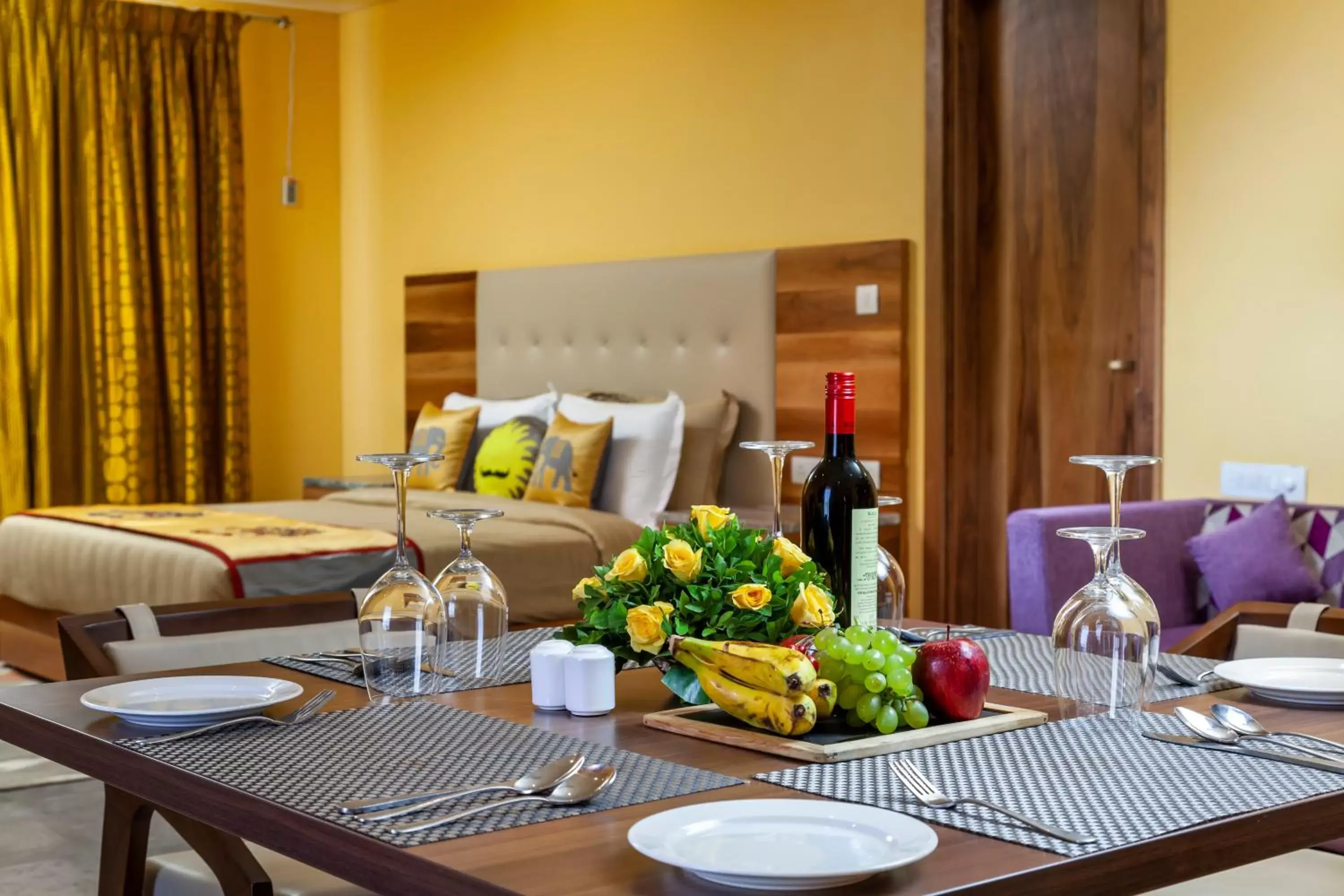 Suite in juSTa Sajjangarh Resort & Spa Suite in juSTa Sajjangarh Resort & Spa