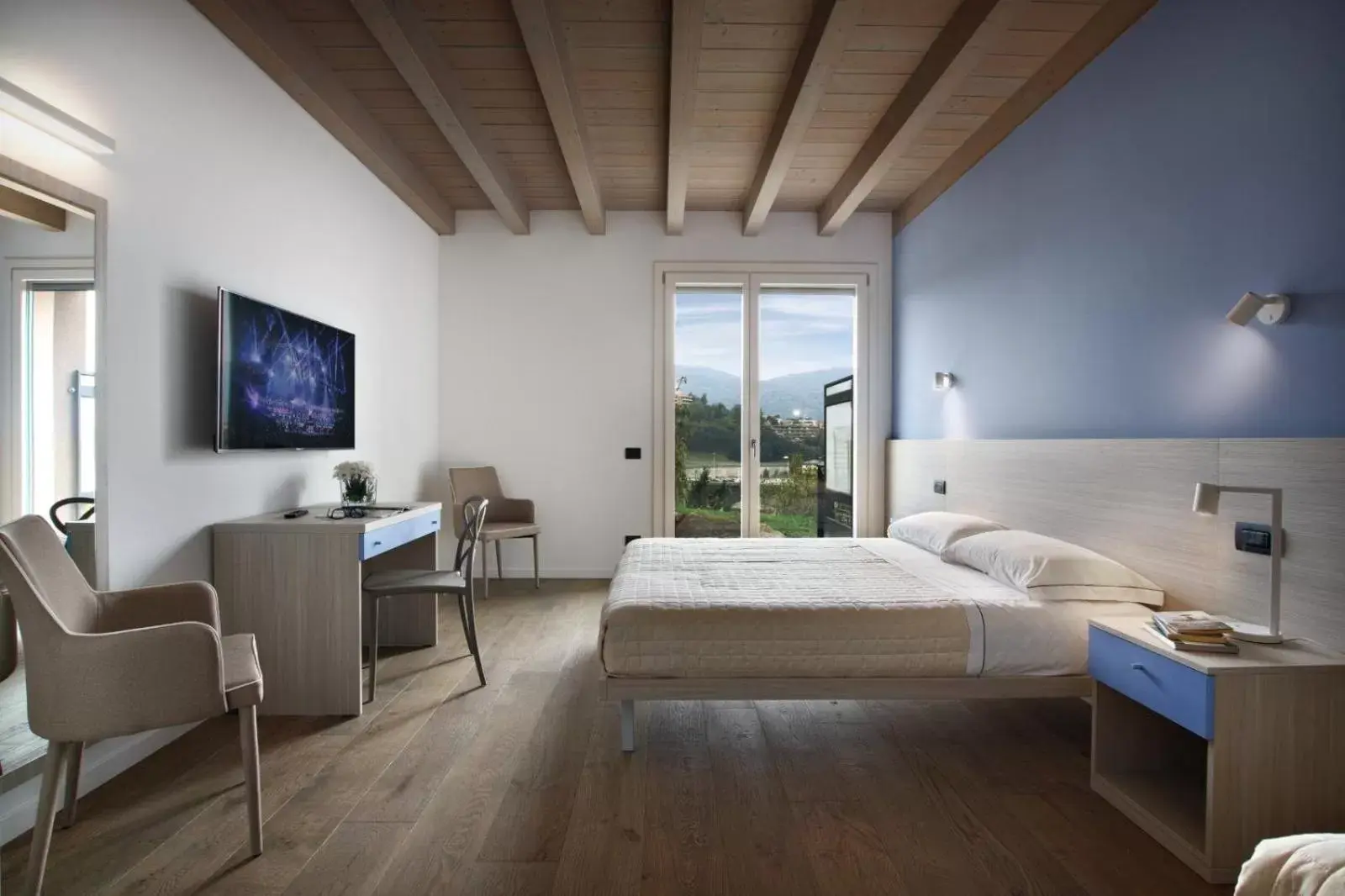 Triple Room - single occupancy - Disability Access in Residence Caffè Maya Triple Room - single occupancy - Disability Access in Residence Caffè Maya