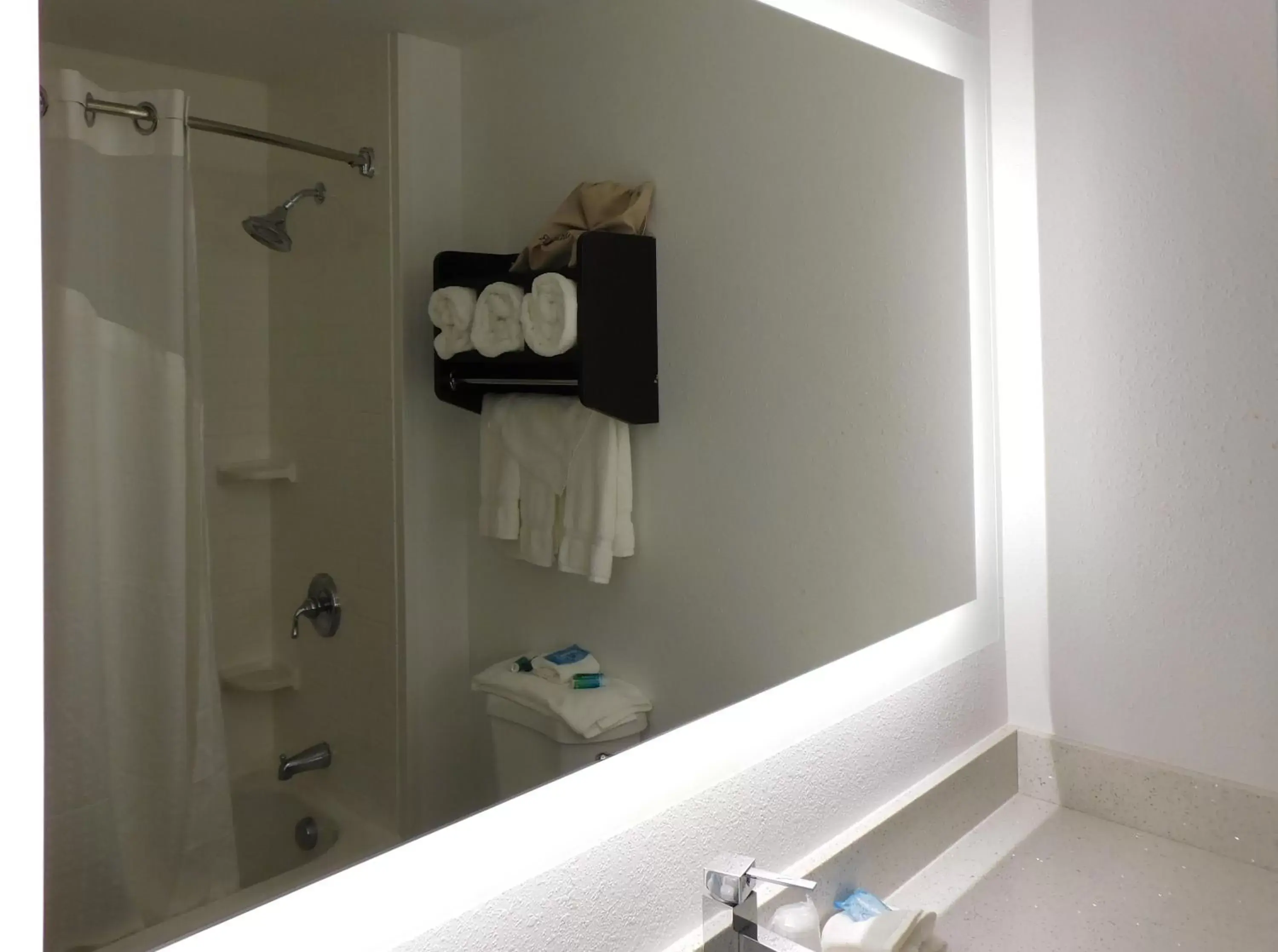 Standard Room in Holiday Inn Express - Coventry S - West Warwick Area by IHG Standard Room in Holiday Inn Express - Coventry S - West Warwick Area by IHG