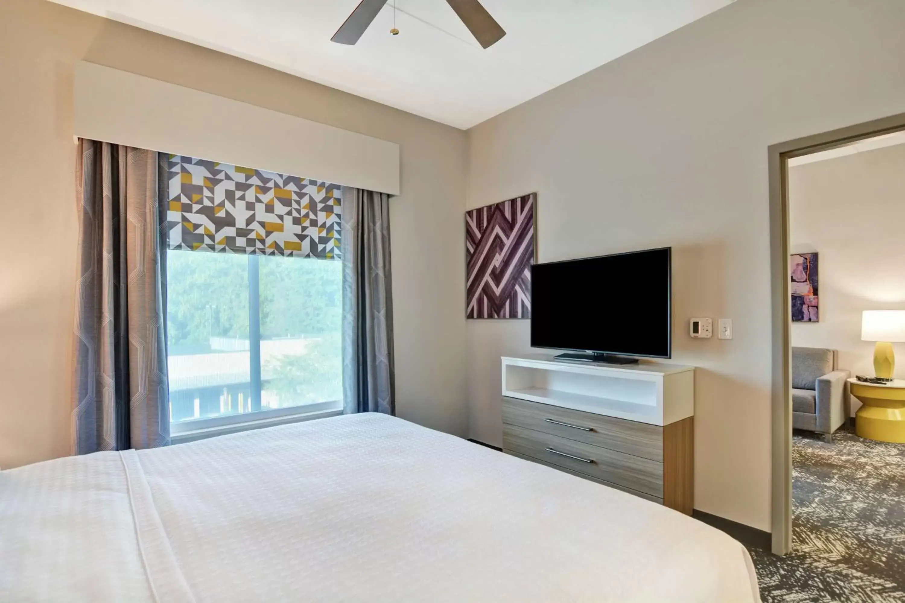 King Suite - Hearing Accessible/Non-Smoking in Homewood Suites By Hilton Lynchburg King Suite - Hearing Accessible/Non-Smoking in Homewood Suites By Hilton Lynchburg