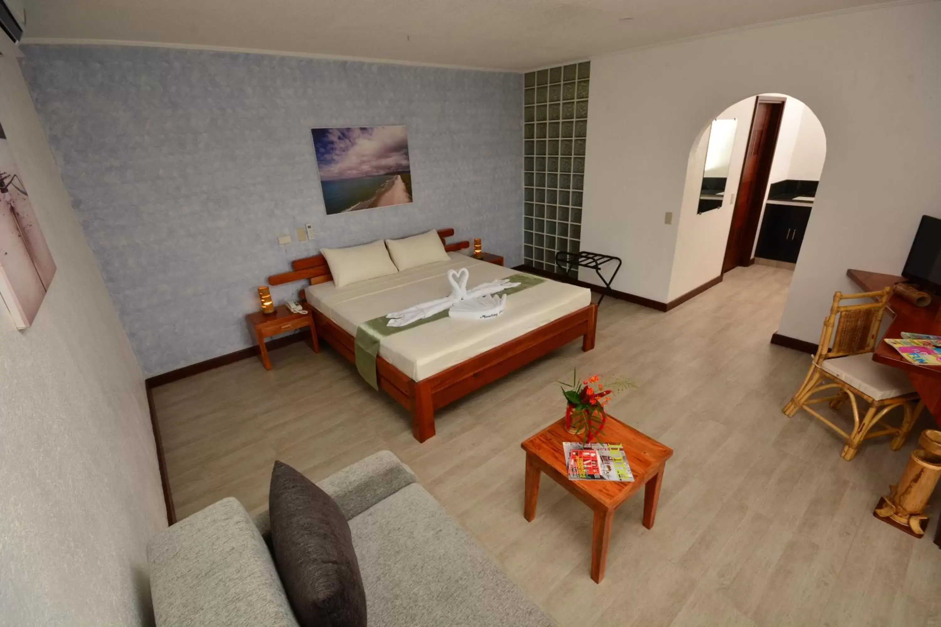 Superior Bungalow in Munting Paraiso Superior Bungalow in Munting Paraiso