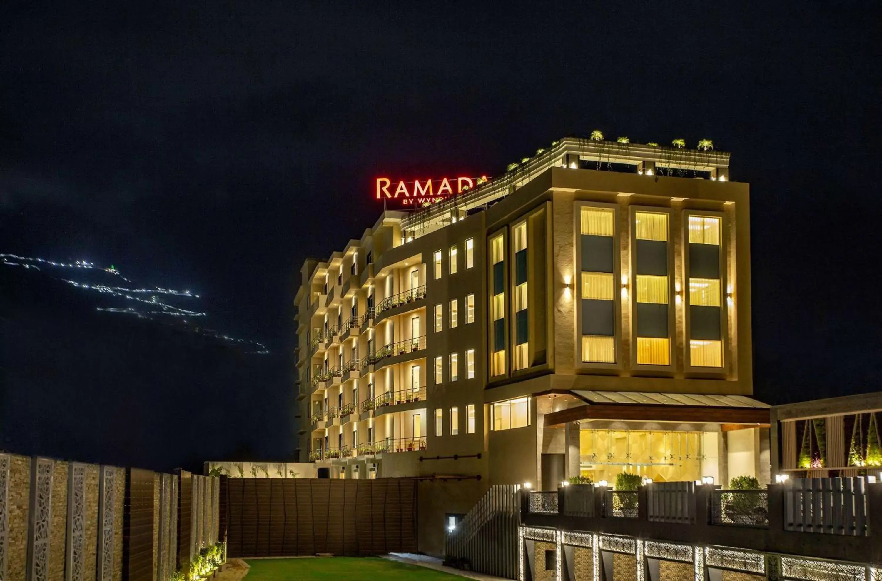 Ramada by Wyndham Katra Station Road Ramada by Wyndham Katra Station Road