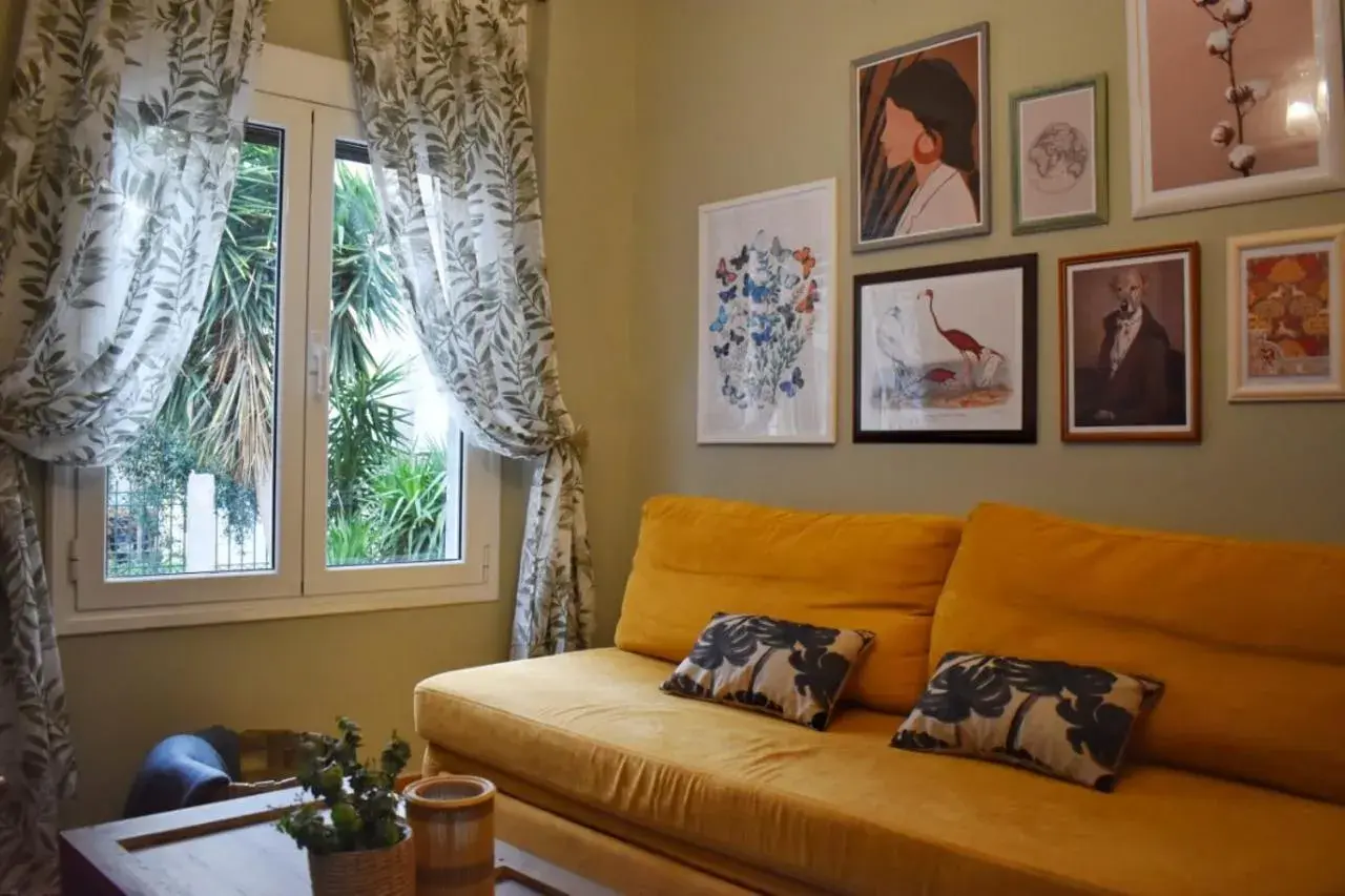 One-Bedroom Apartment (Annex building) in Be My Guest Athens One-Bedroom Apartment (Annex building) in Be My Guest Athens