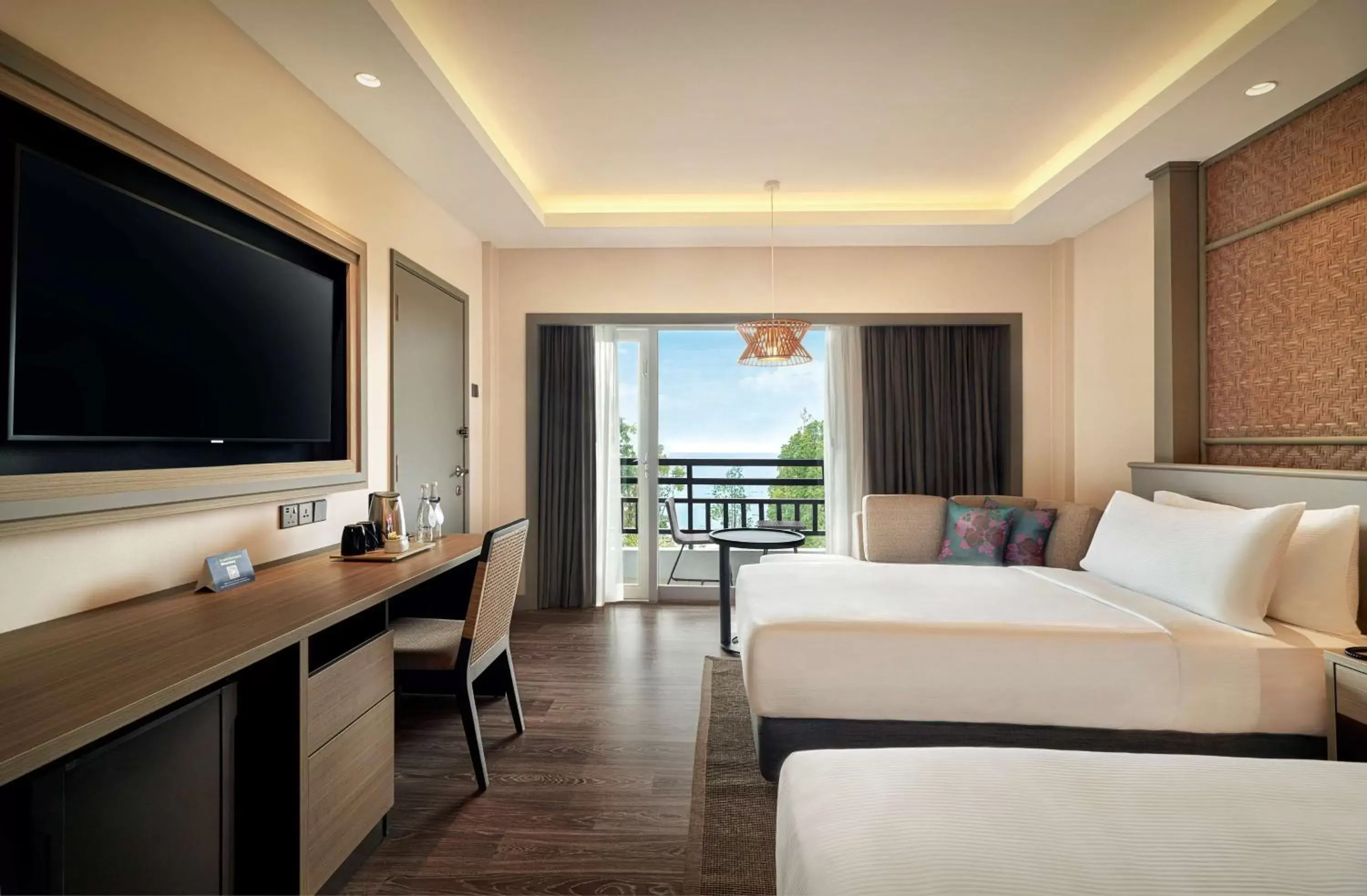 Twin Guest Room with Sea View and Balcony in DoubleTree by Hilton Damai Laut Twin Guest Room with Sea View and Balcony in DoubleTree by Hilton Damai Laut