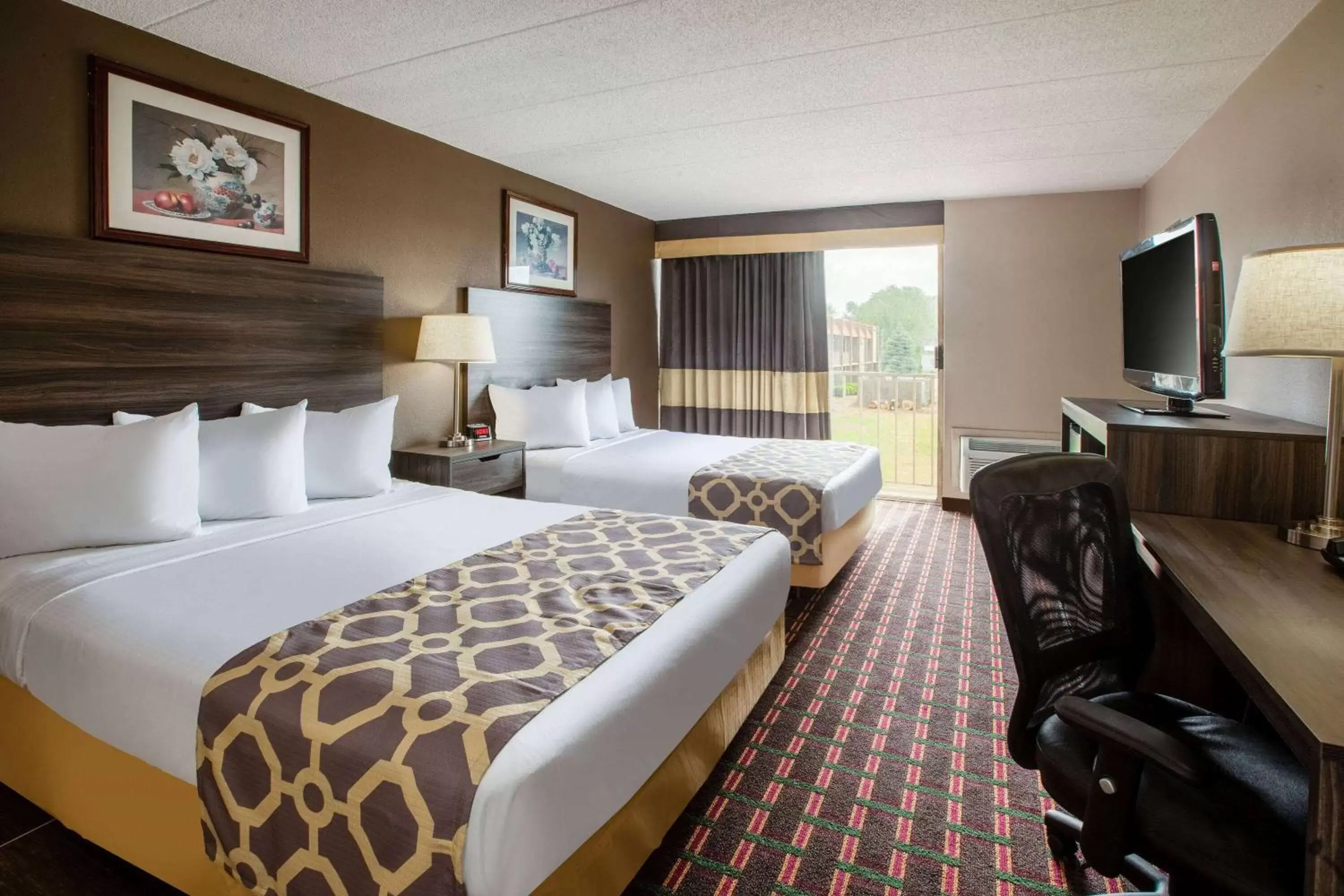 Studio Suite with Two Queen Beds - Non-Smoking in Baymont by Wyndham Northwood Studio Suite with Two Queen Beds - Non-Smoking in Baymont by Wyndham Northwood